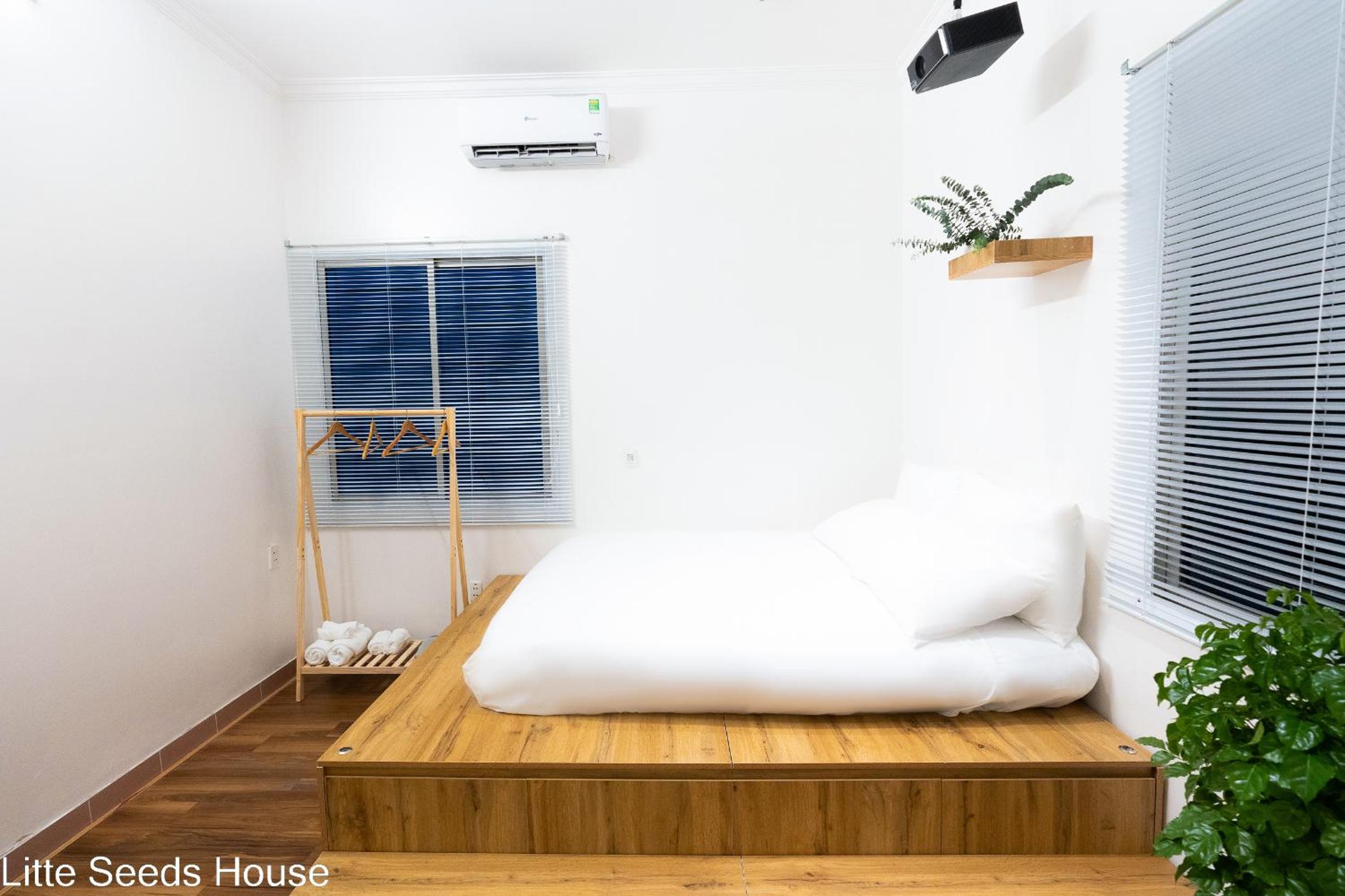 Little Seeds House-Hanoi, 4Brs,Cinema, Old Quarter
