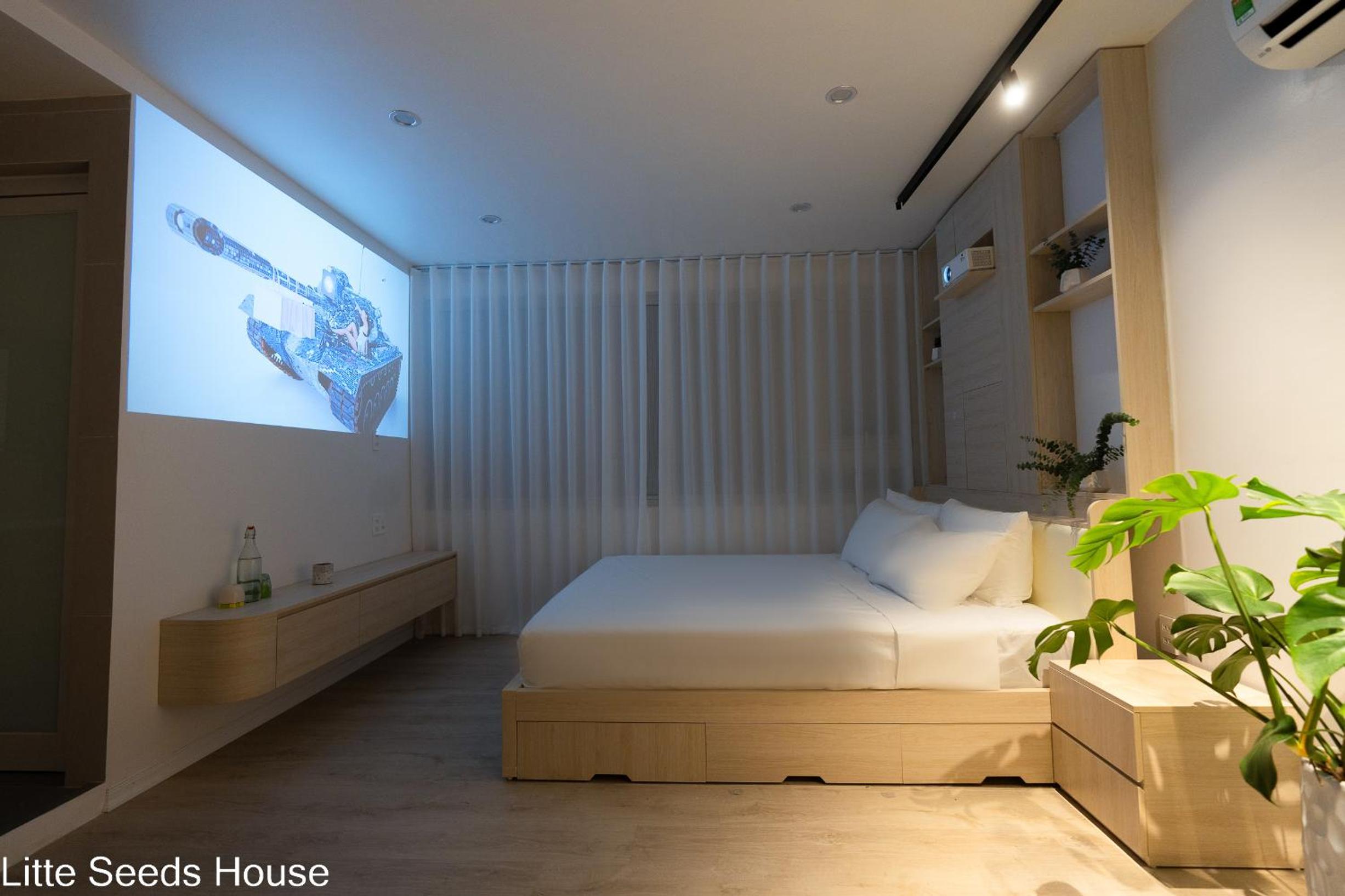 Little Seeds House-Hanoi, 4Brs,Cinema, Old Quarter