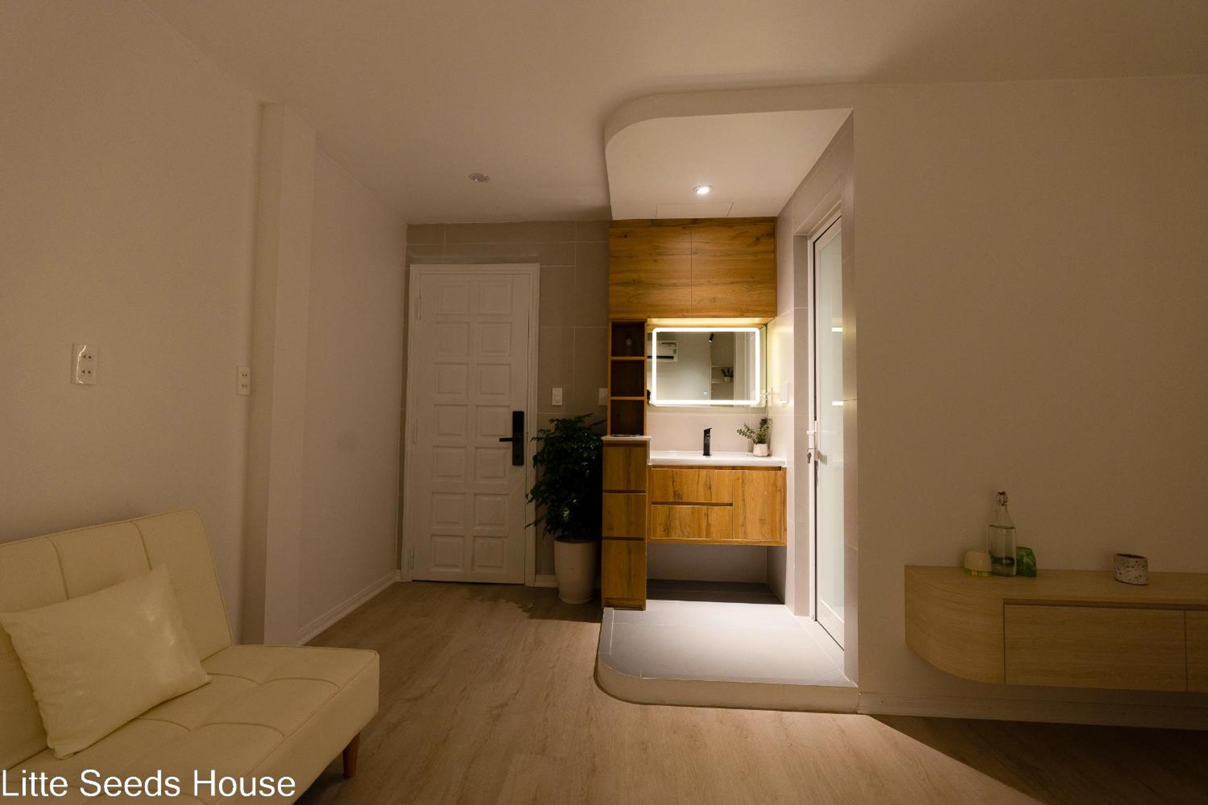 Little Seeds House-Hanoi, 4Brs,Cinema, Old Quarter