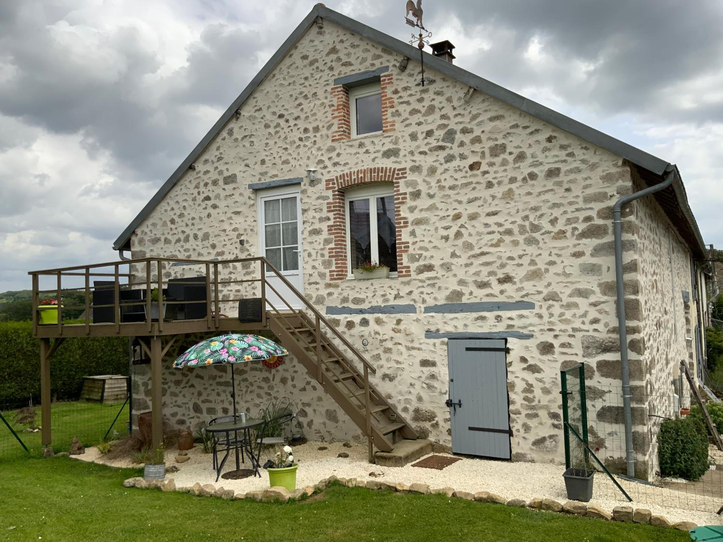 Chez Helen