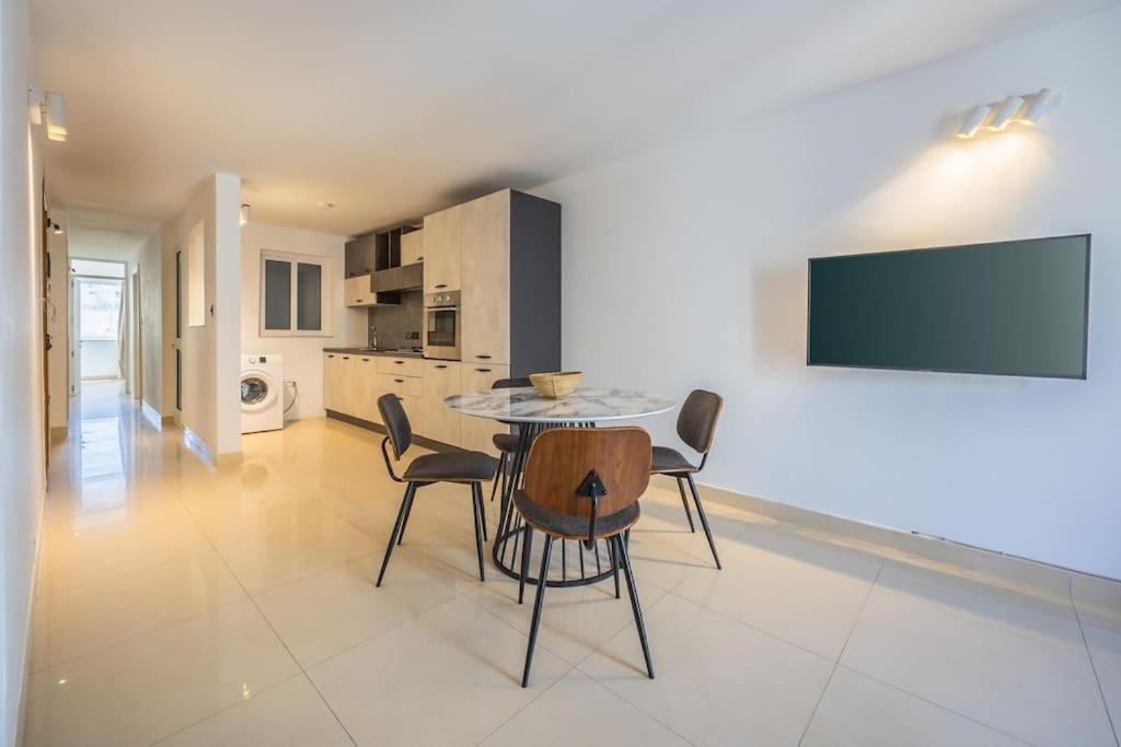 New exquisite apt close to the beach by SF Homes view 5