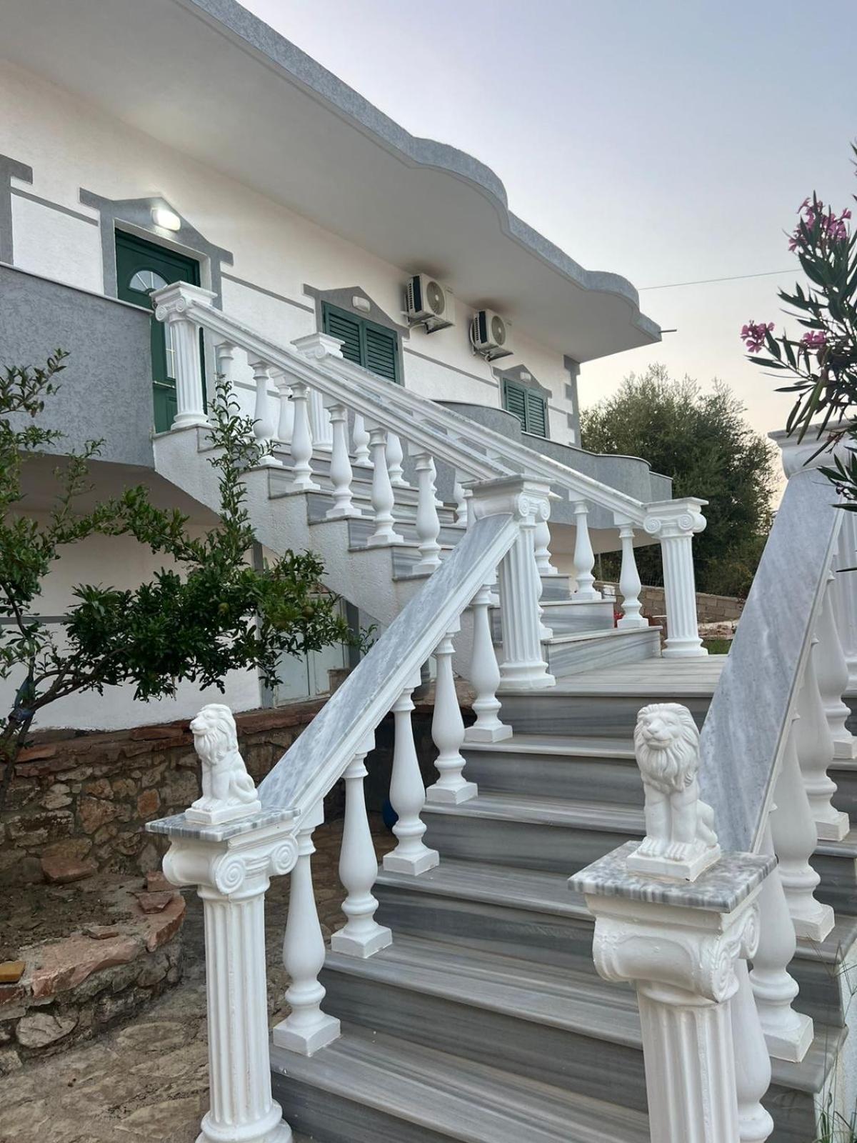 Villa Kerai