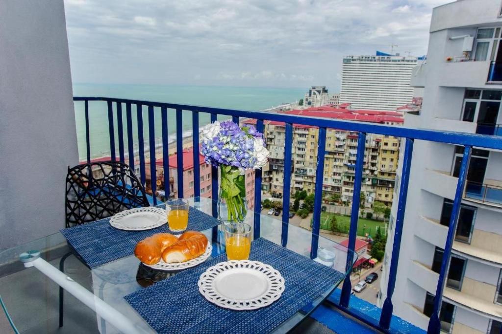 Horizon Residence 1709