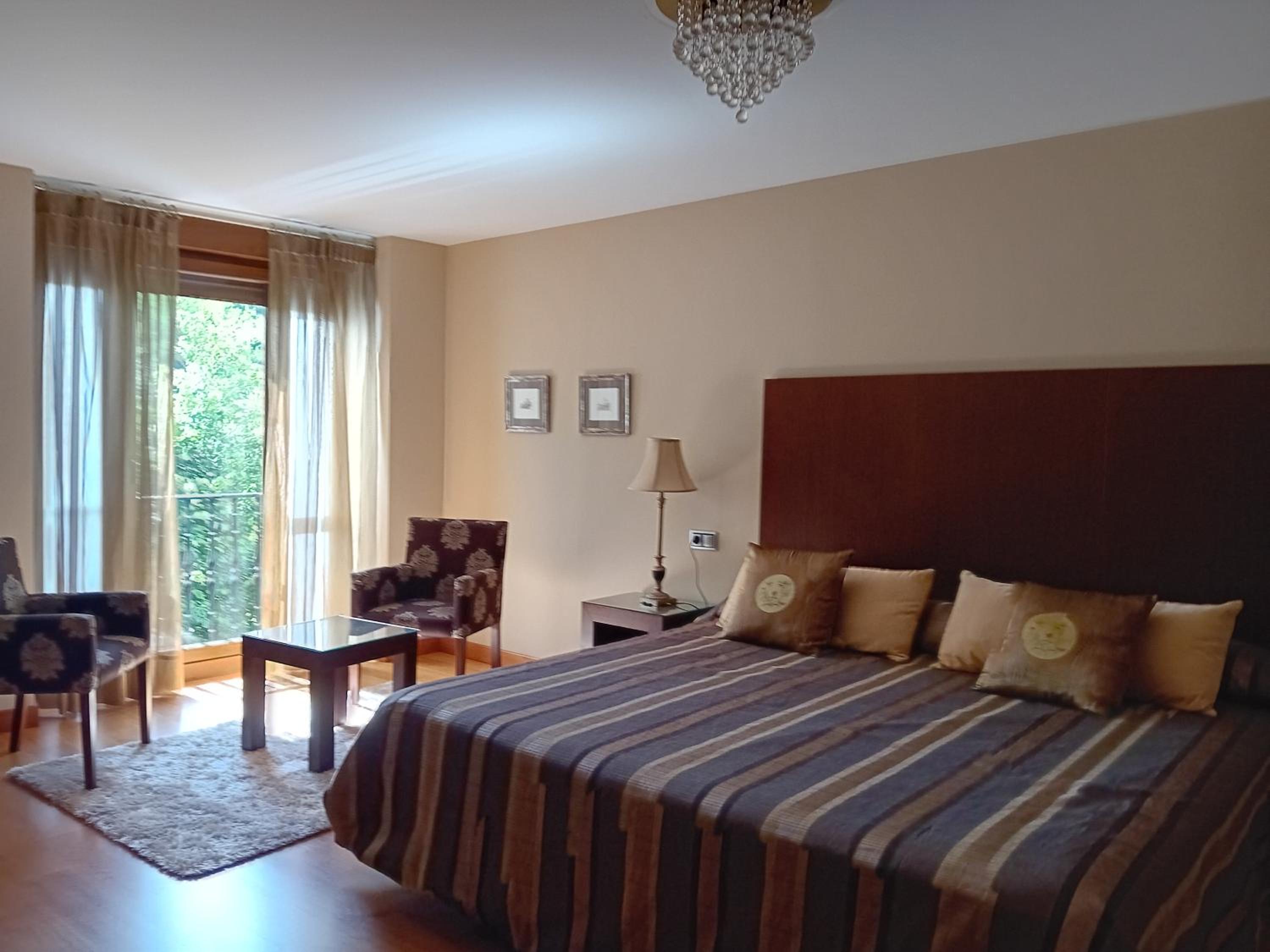 Picos de Europa Suites and Rooms