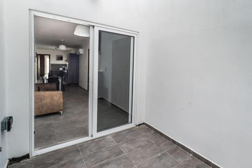New Penthouse close to the seafront by SF HOMES photo 3