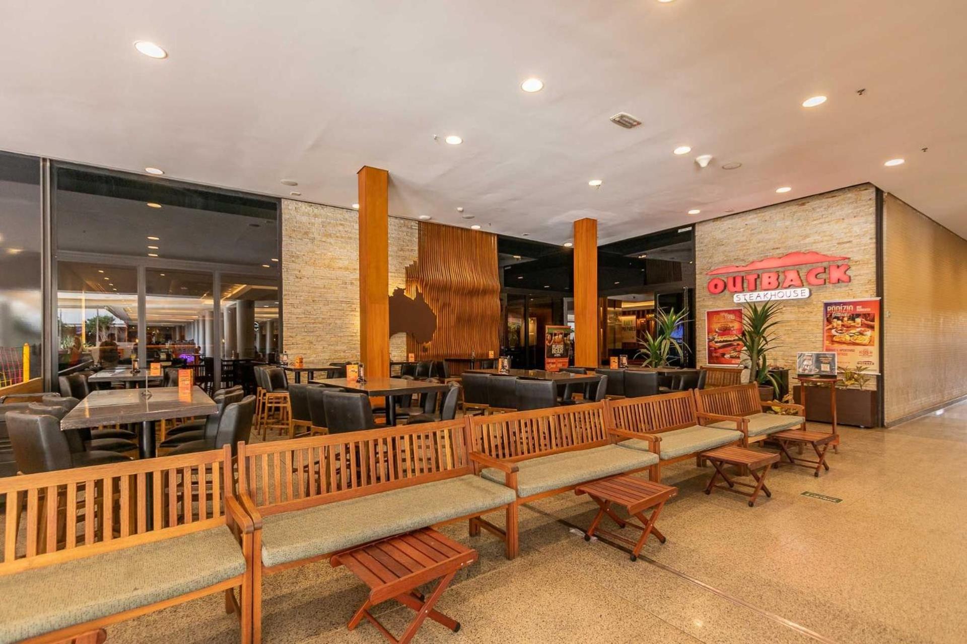 Suíte Moderna com acesso ao Shopping