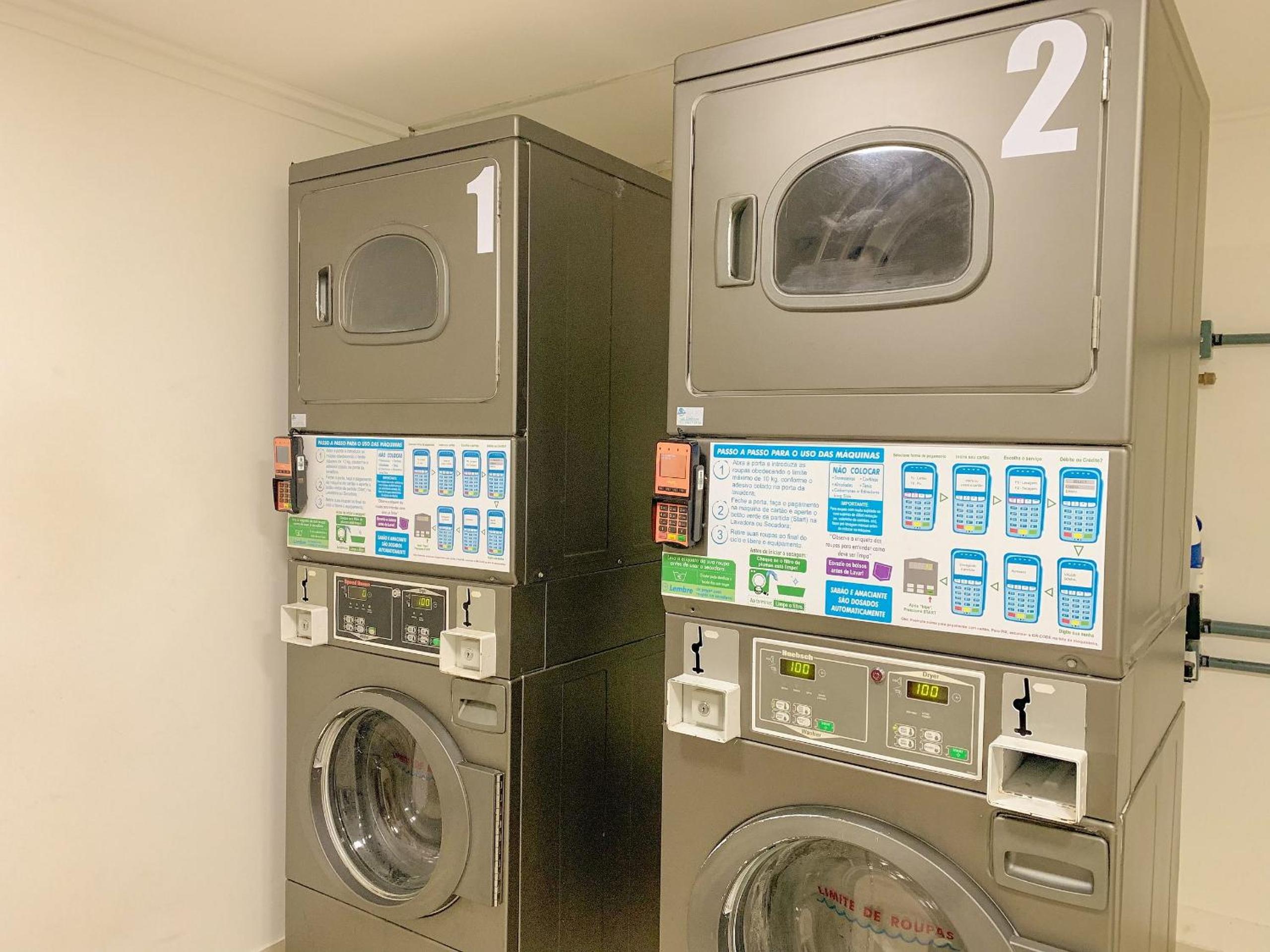 APTO 2 quartos com lazer e vaga