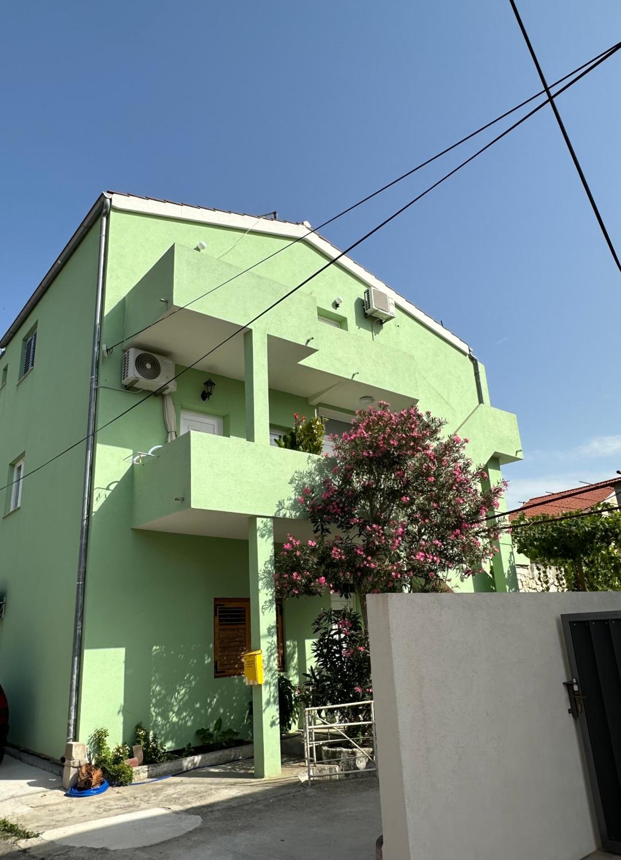 Apartmani Tratinčica