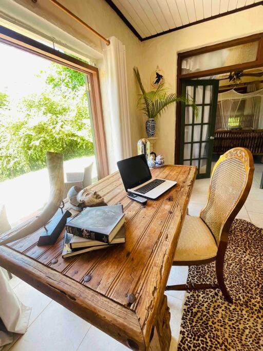 Large 2 Bed Apartment Excellent Location Private