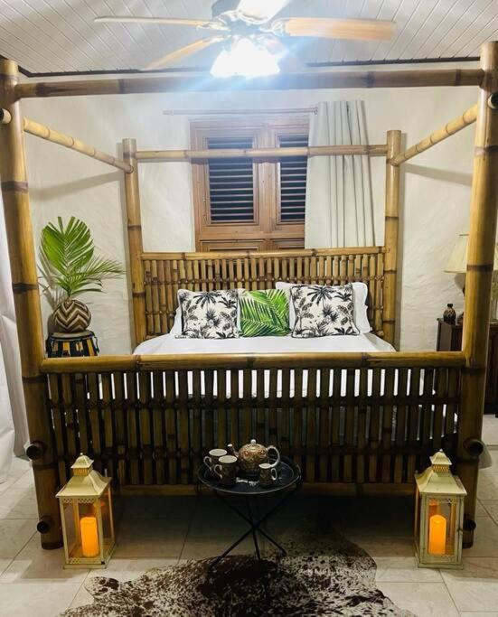 Large 2 Bed Apartment Excellent Location Private