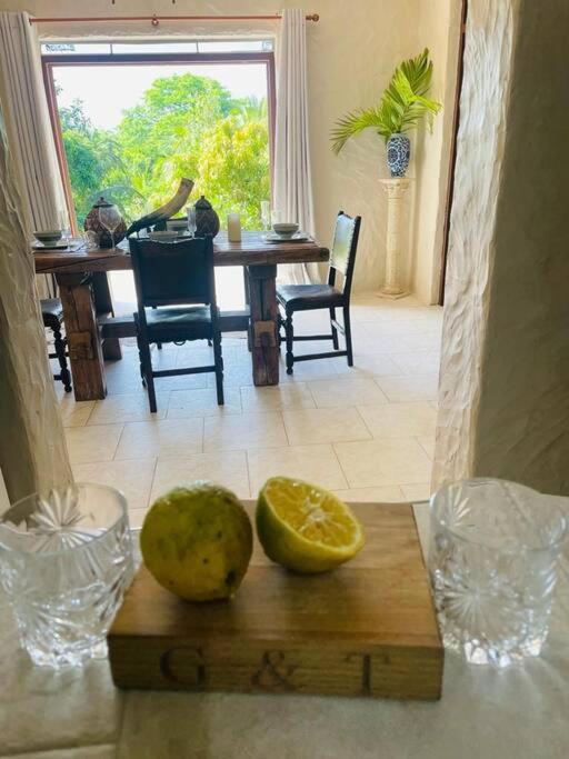 Large 2 Bed Apartment Excellent Location Private