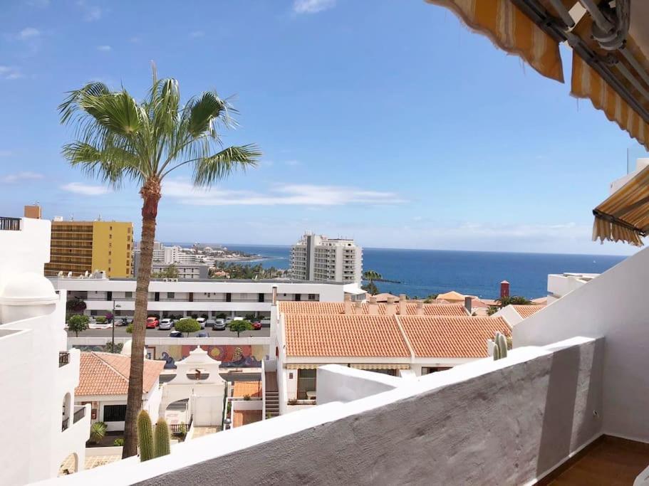 Apartamento con Vistamar y piscina climatizada en Garden City