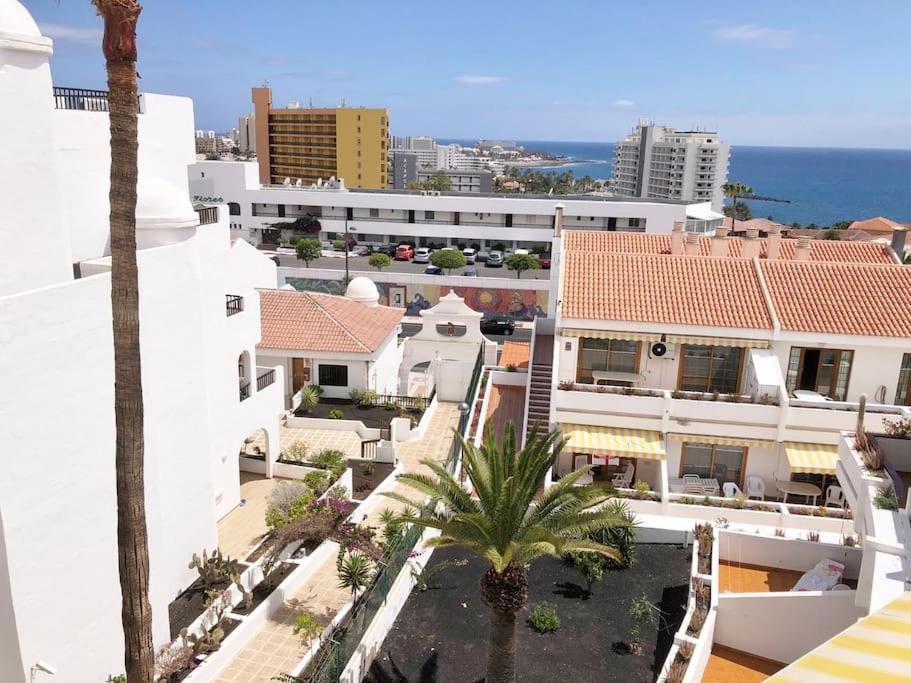 Apartamento con Vistamar y piscina climatizada en Garden City