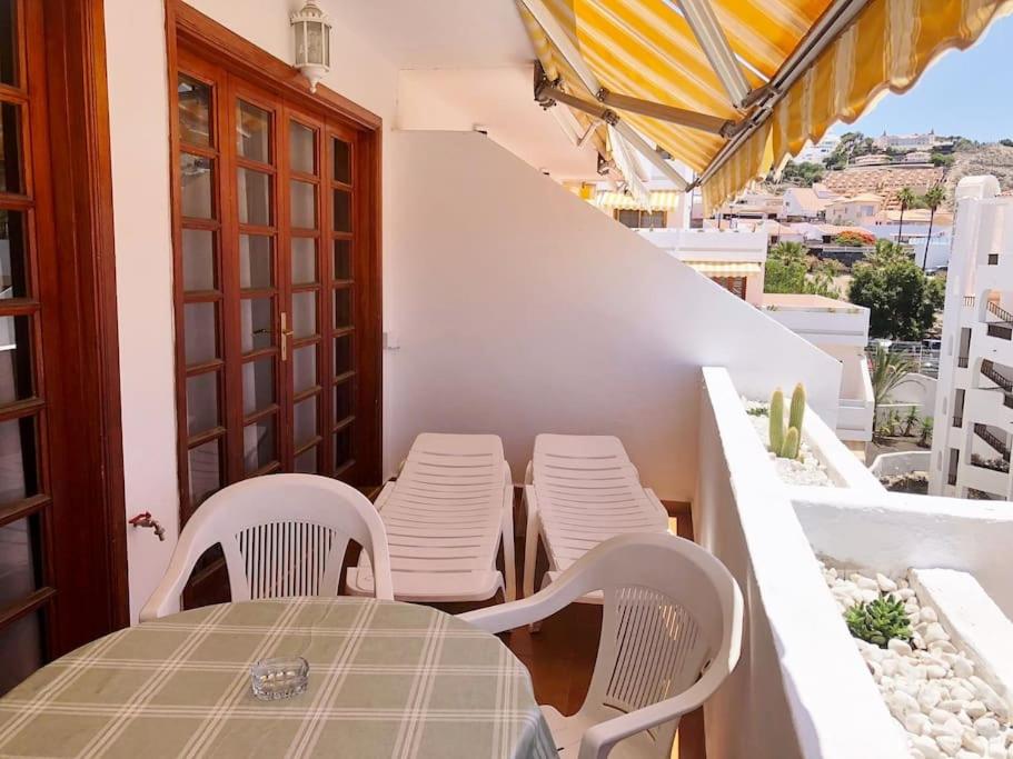 Apartamento con Vistamar y piscina climatizada en Garden City