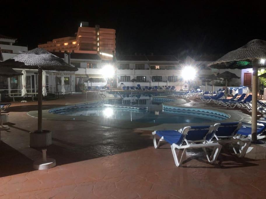 Apartamento con Vistamar y piscina climatizada en Garden City