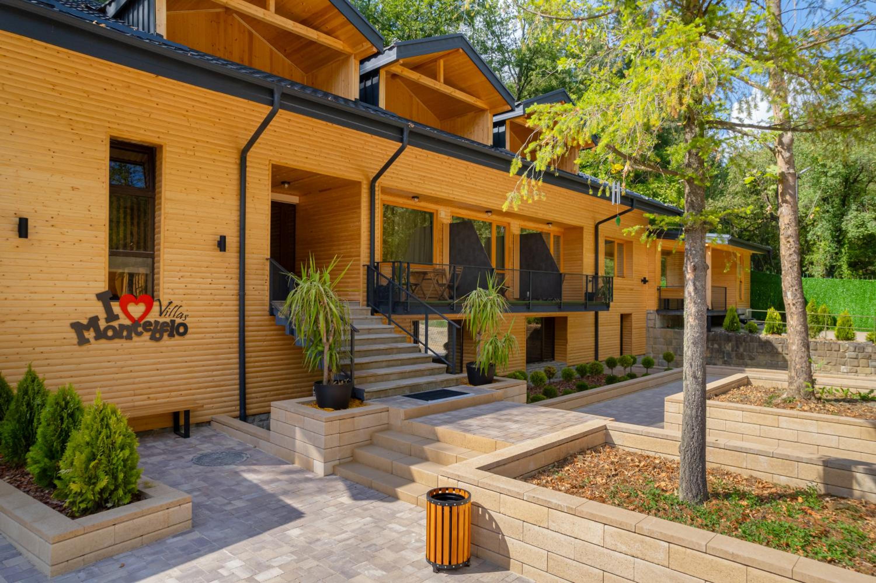 Montebelo Villas