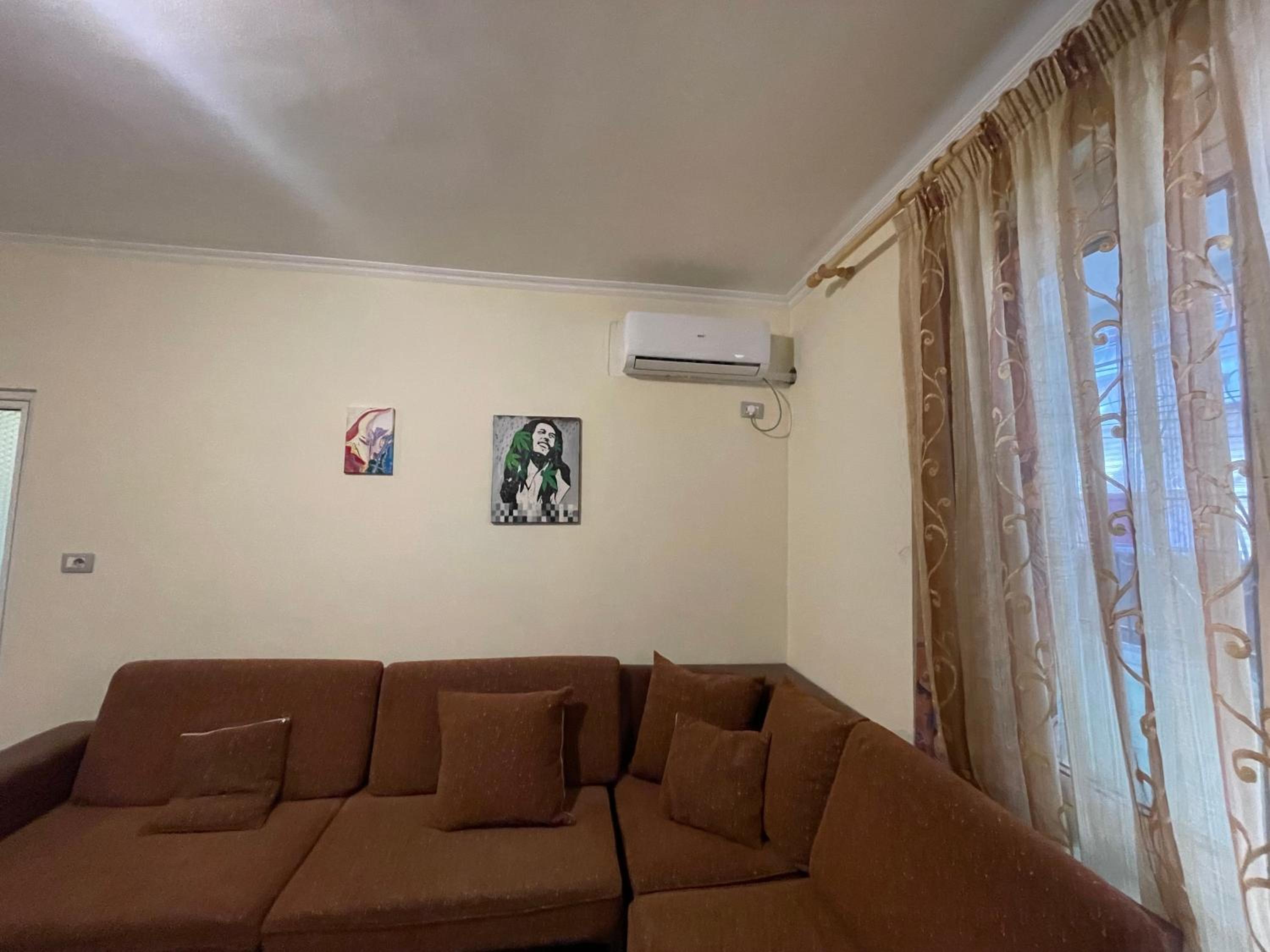 Aza Central Apartment