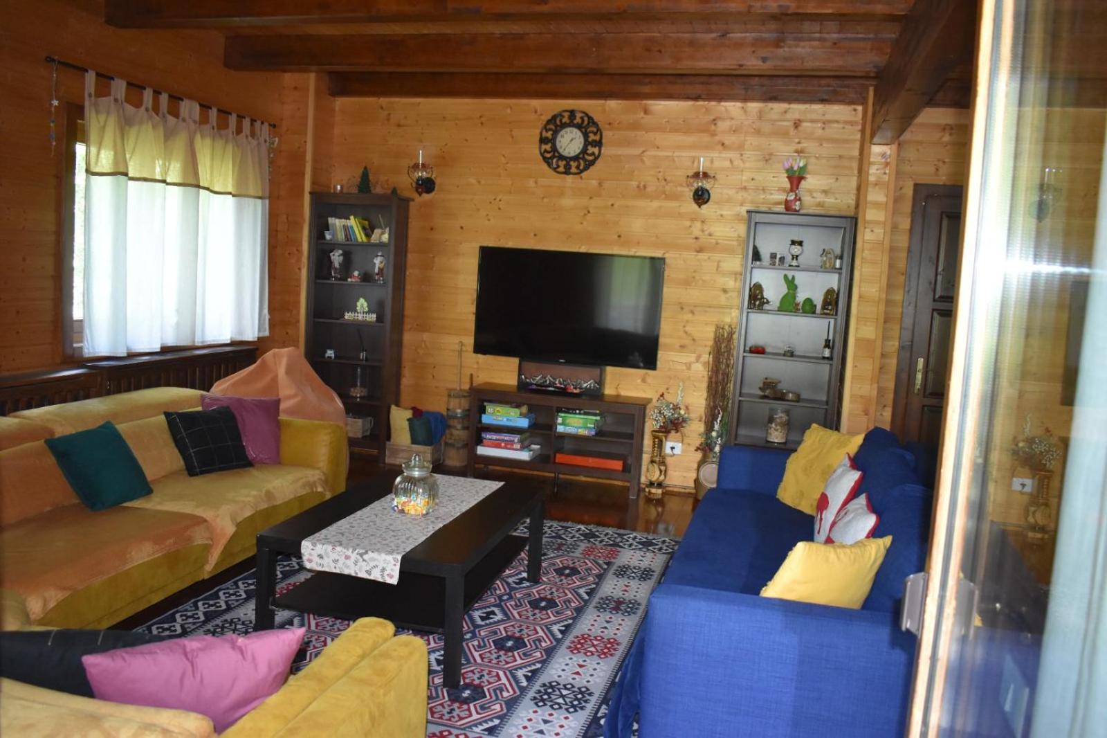 Old Mark's House Sinaia