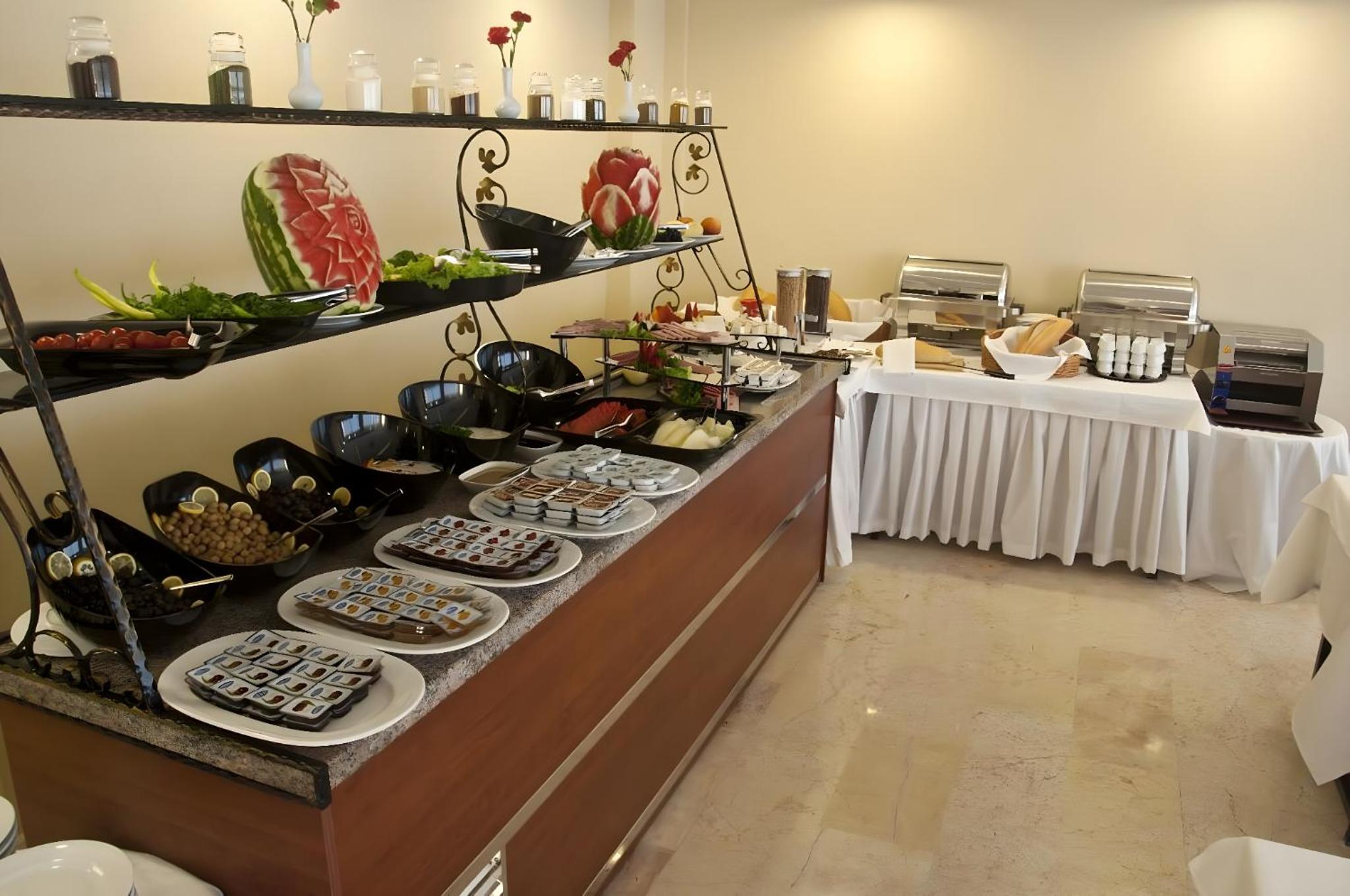 Abel Otel - Image 18