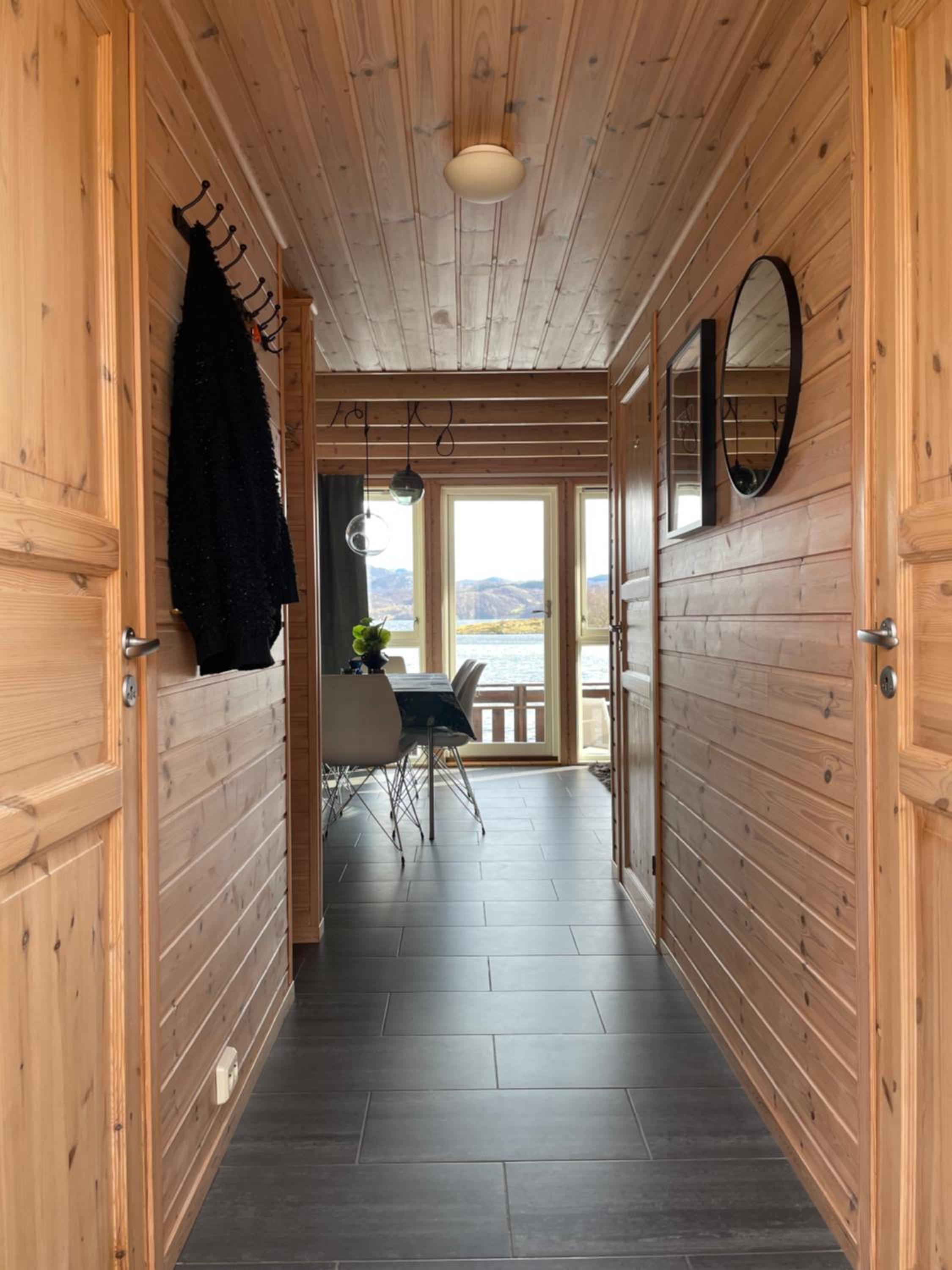 Selvåg cabins by the sea including small boat