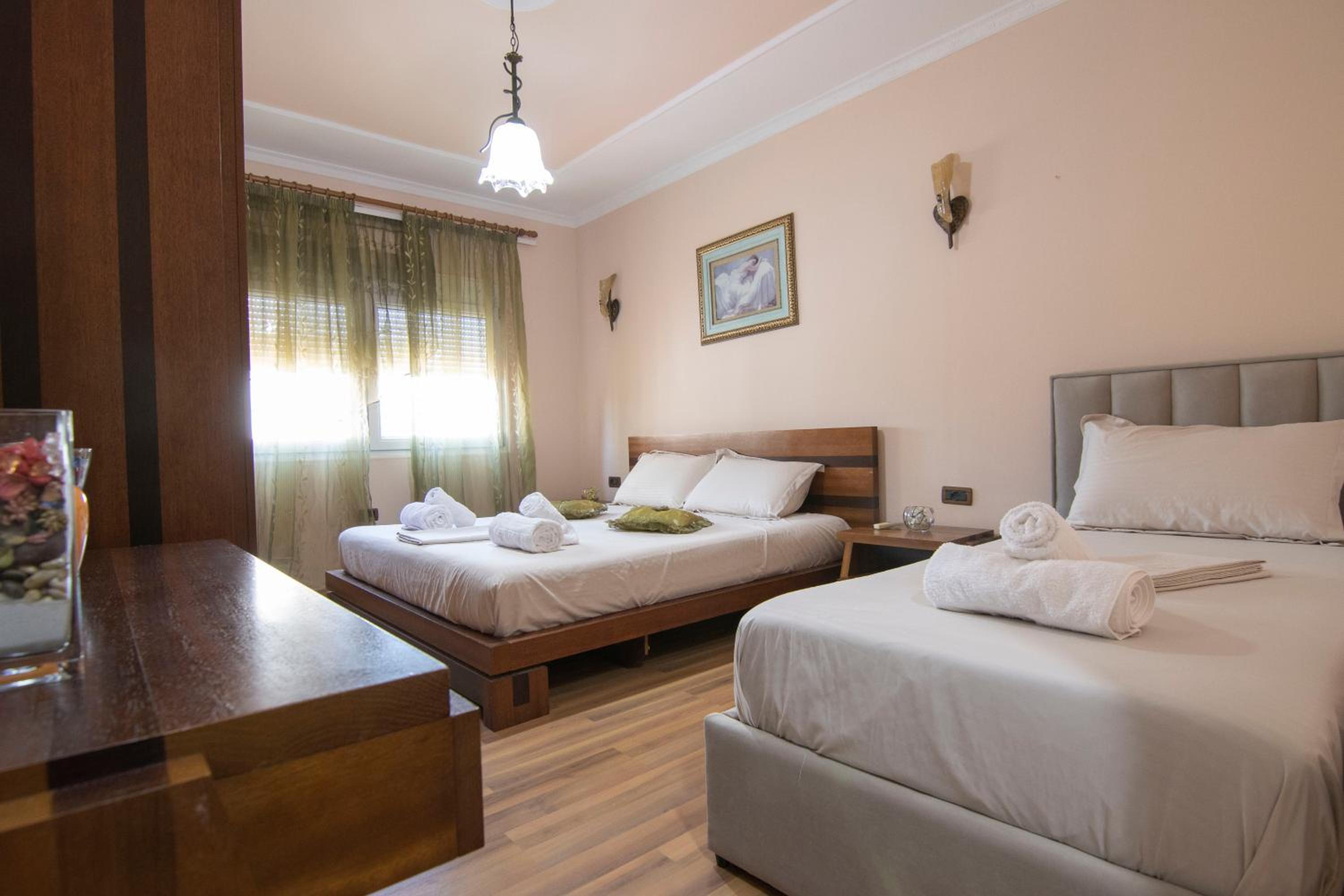 Tirana Central Apartment