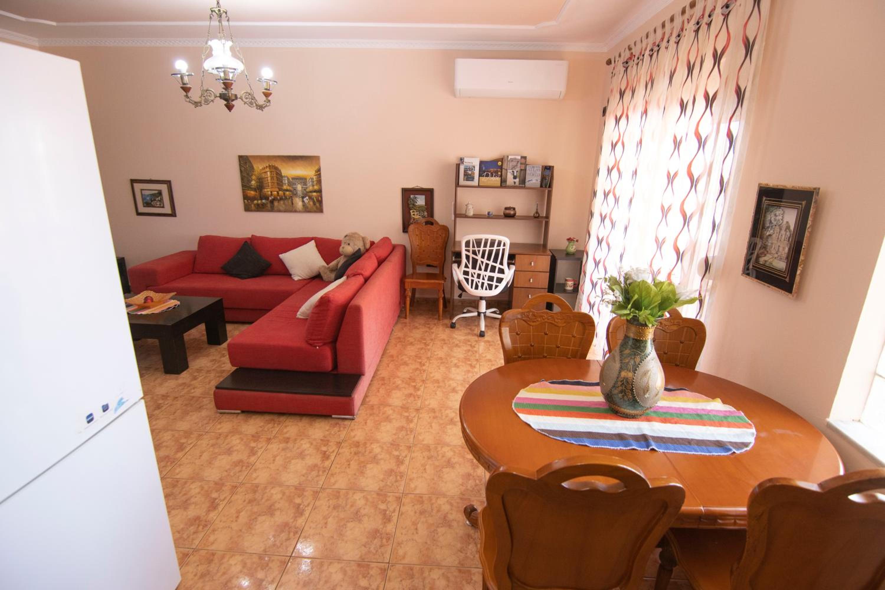 Tirana Central Apartment