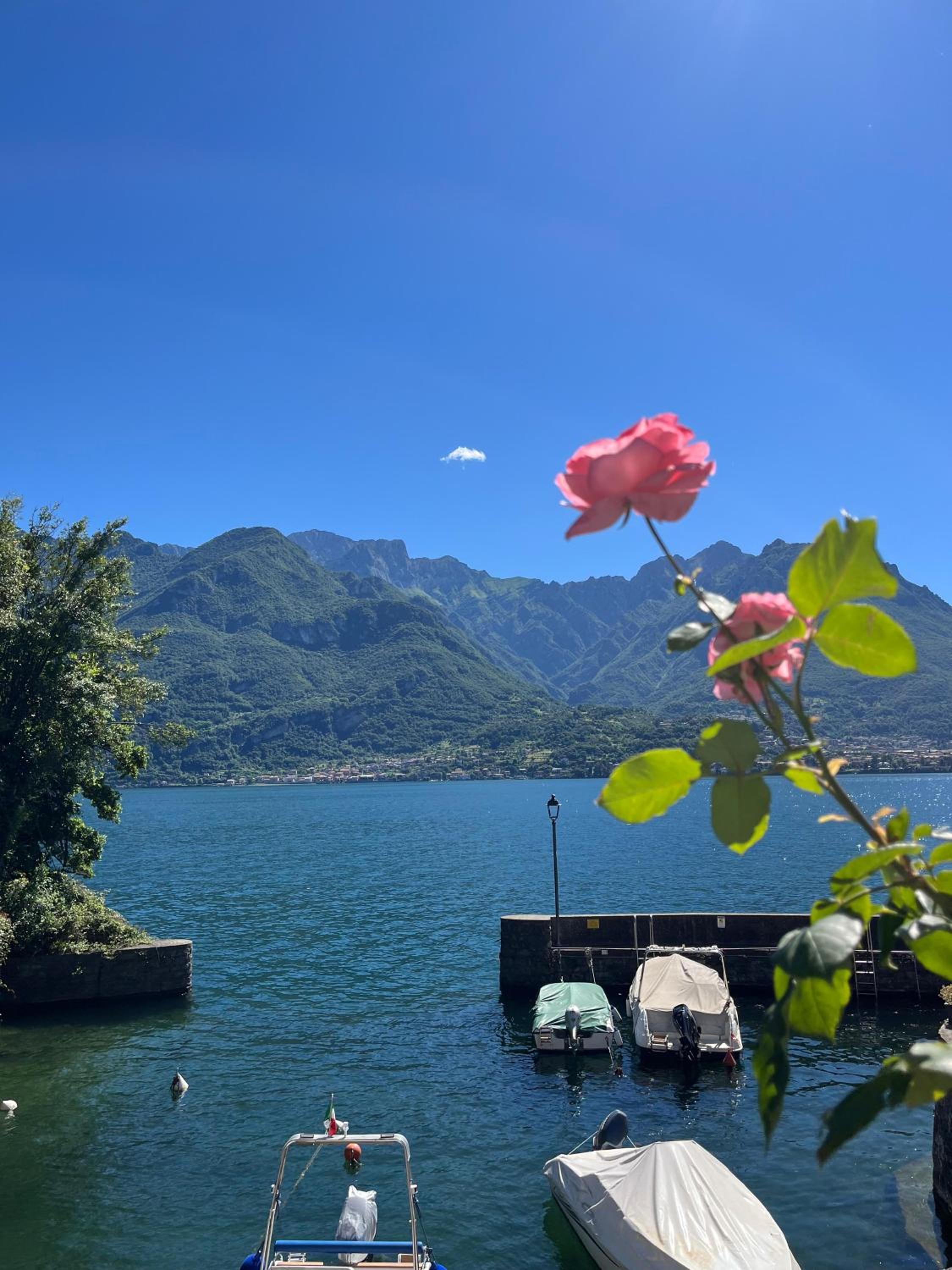 Domus Graziana - Lake Front view 3