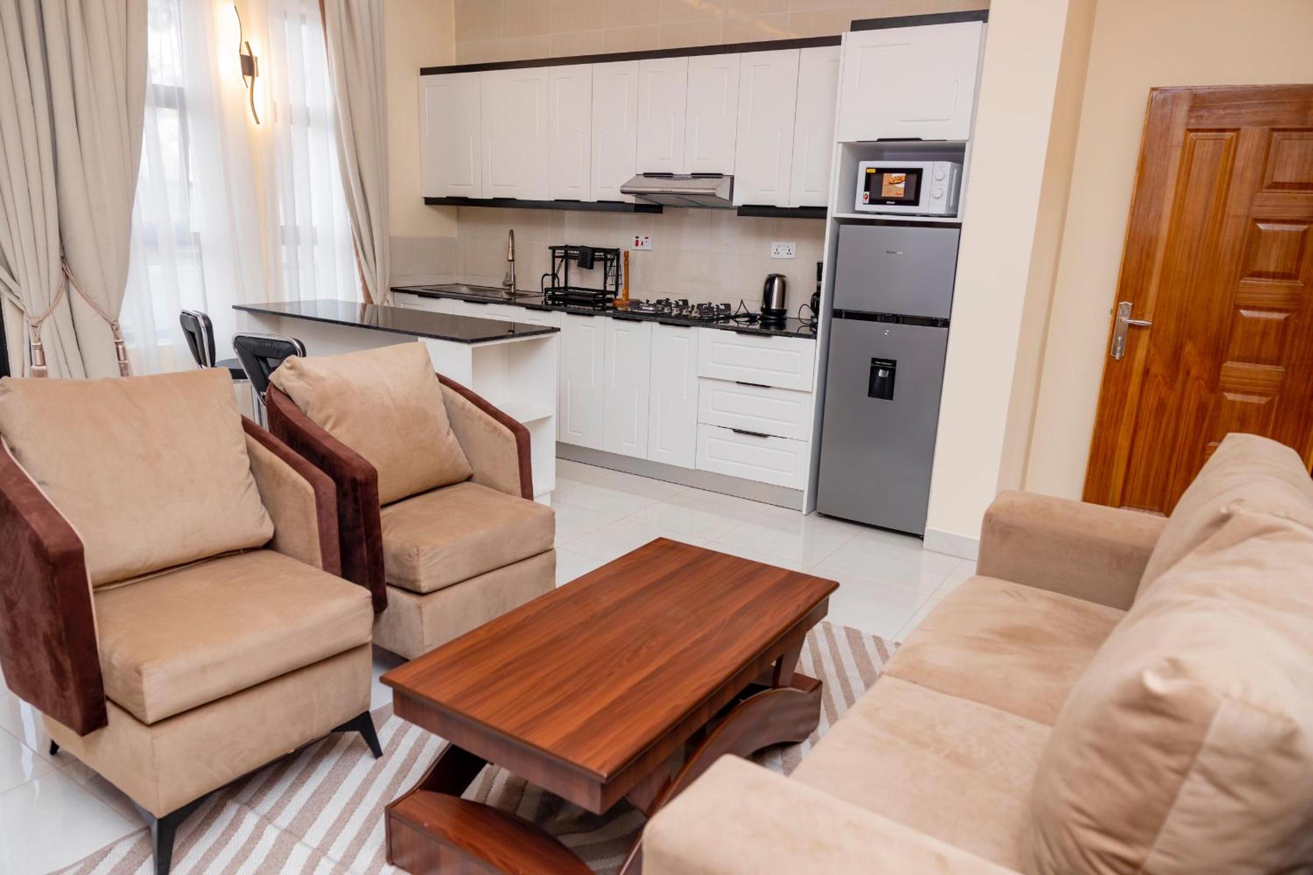 Q-Plus Apartments view 3