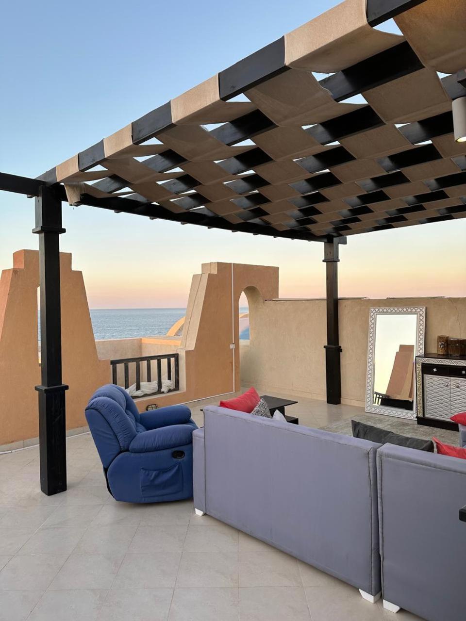 Azzurra Sahl Hasheesh- tow level apartment