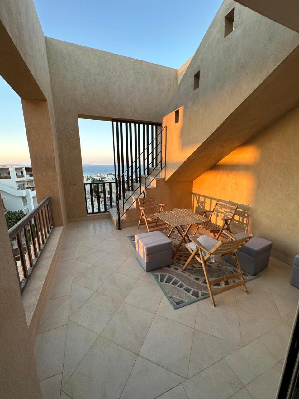 Azzurra Sahl Hasheesh- tow level apartment