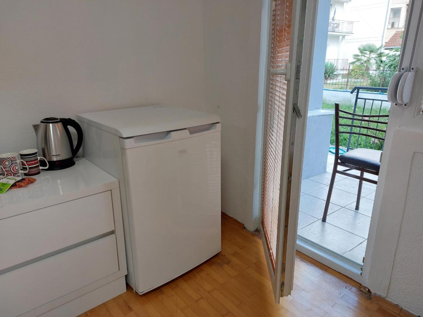 ANA Apartments