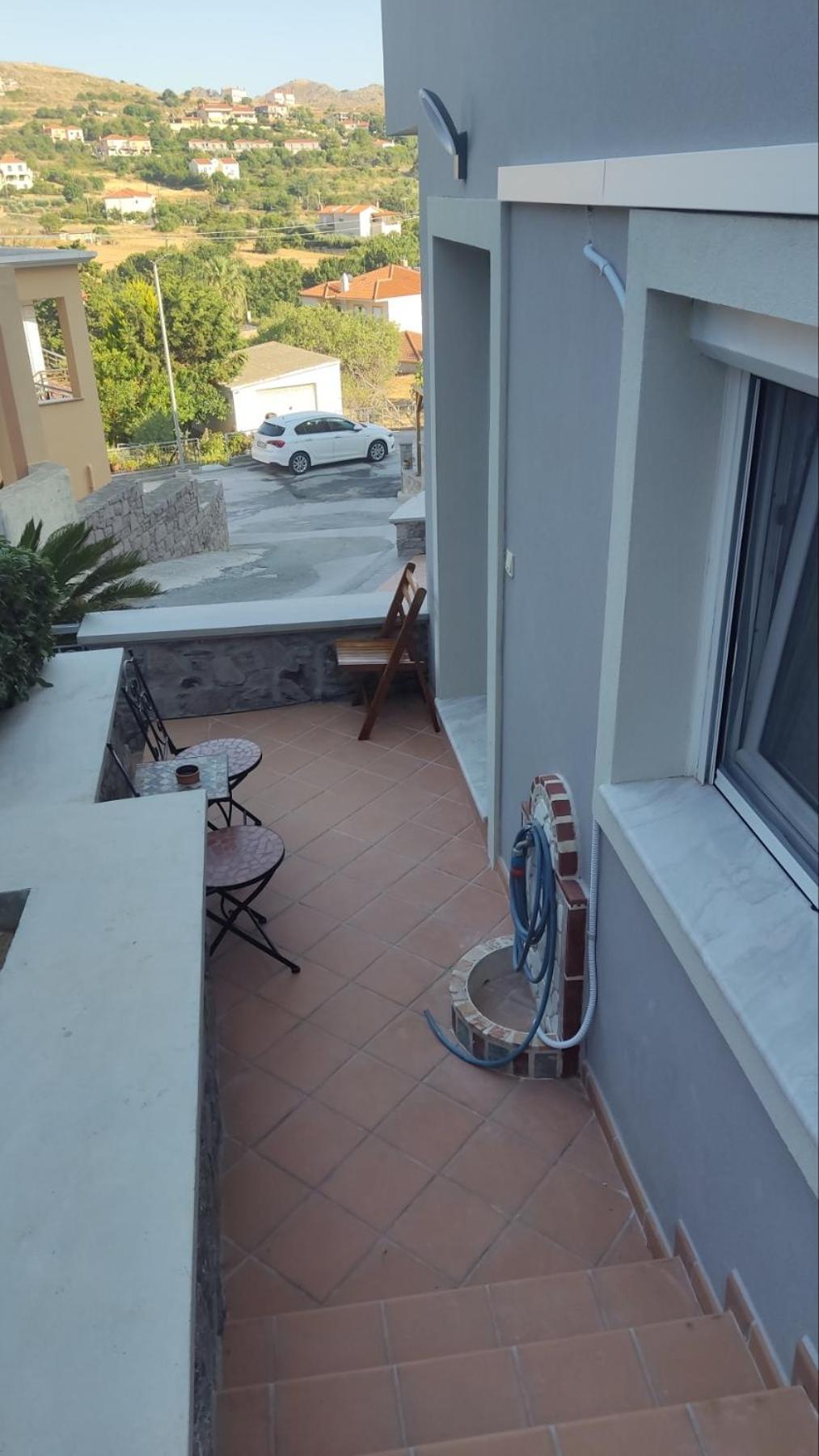 Gea luxury apartment Myrina 1 view 4