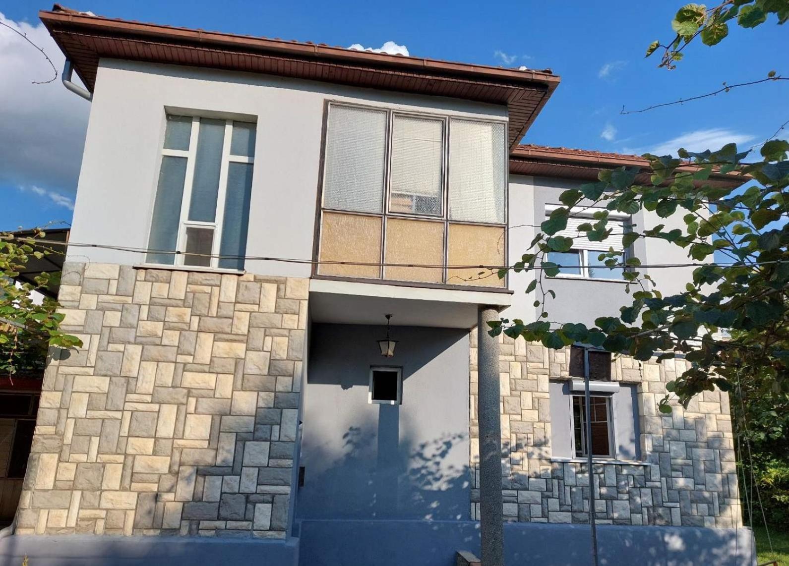 ANA Apartments