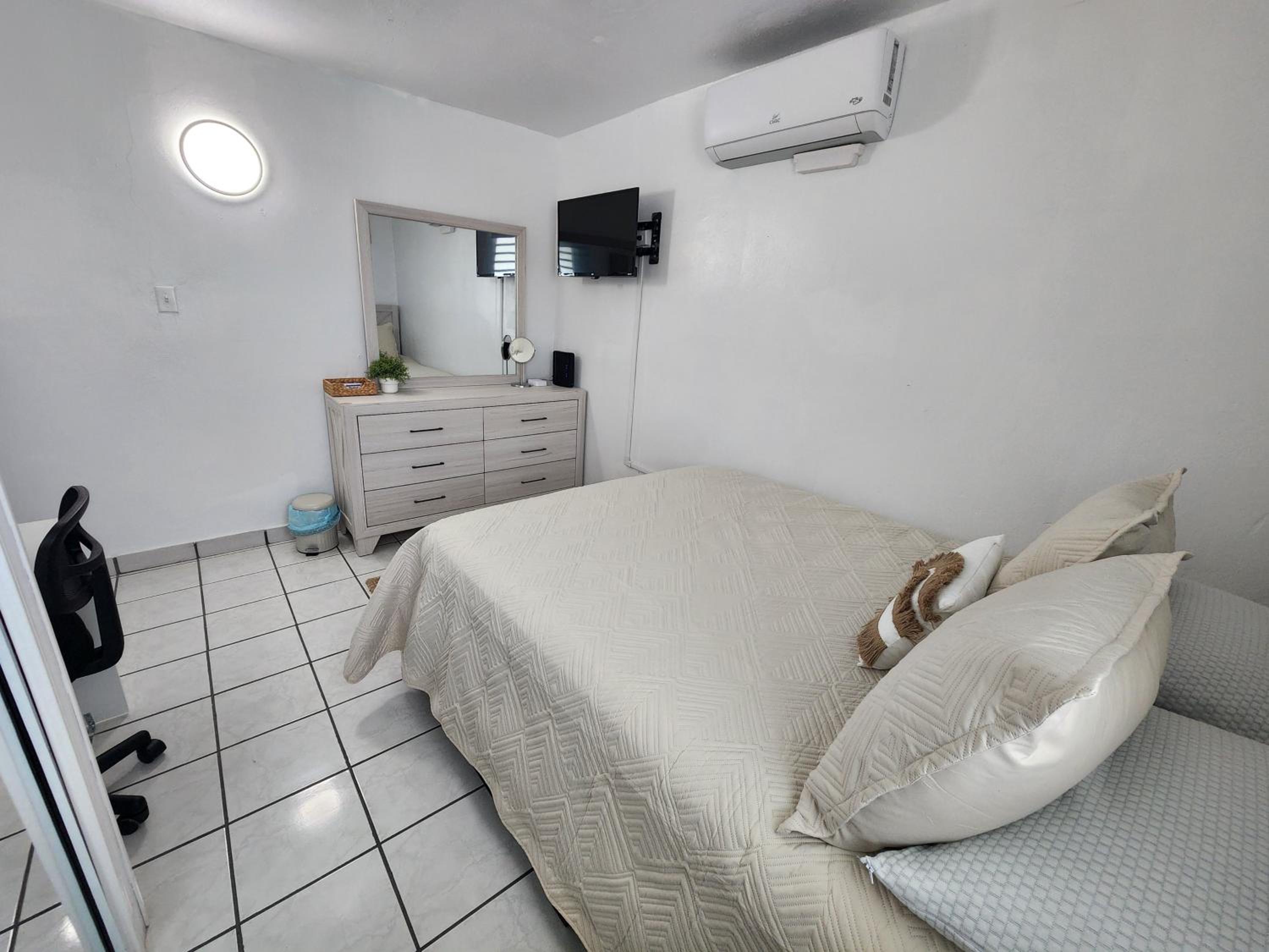 Close to Airport & San Juan, The Best in Bayamón