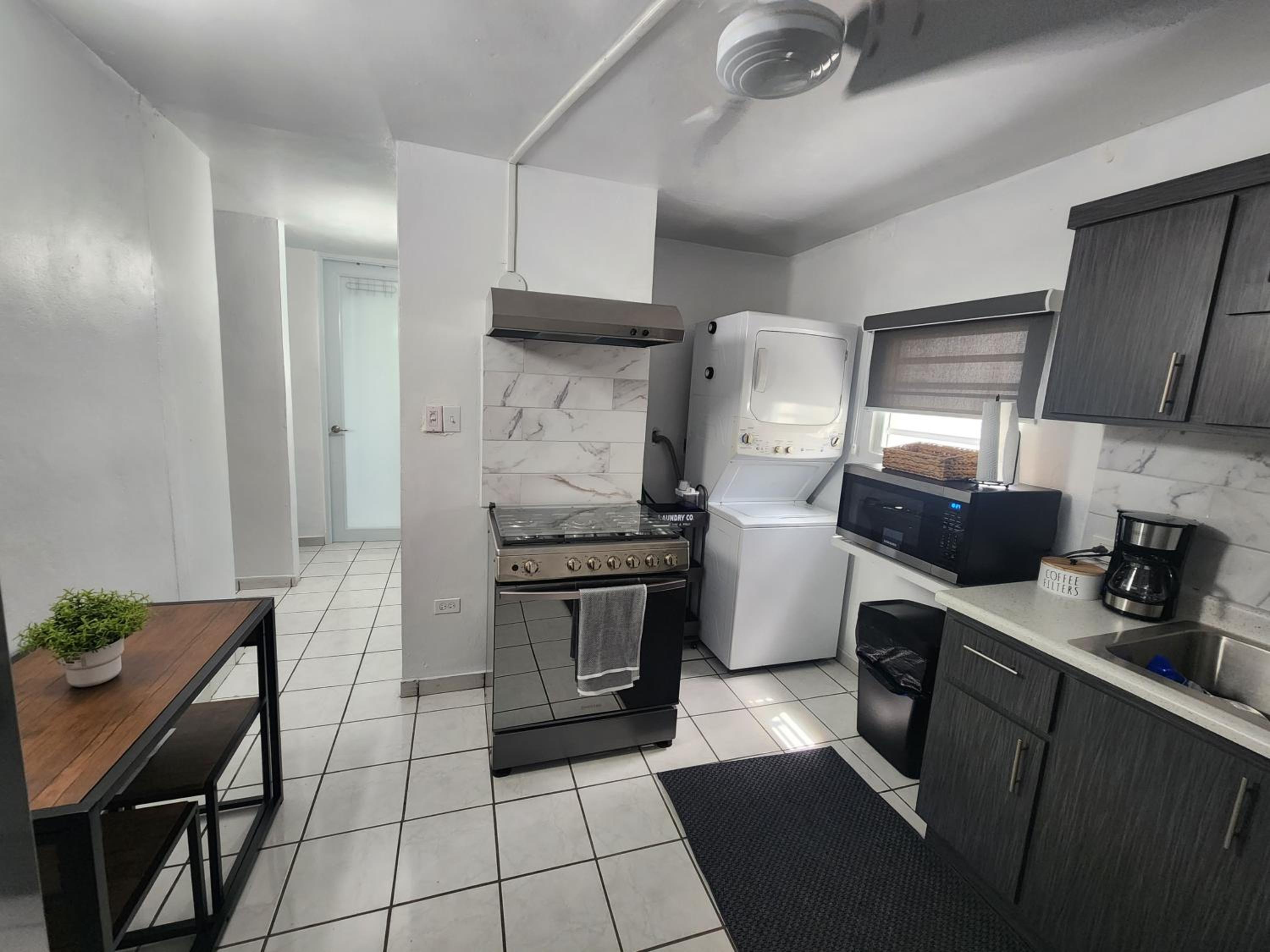 Close to Airport & San Juan, The Best in Bayamón