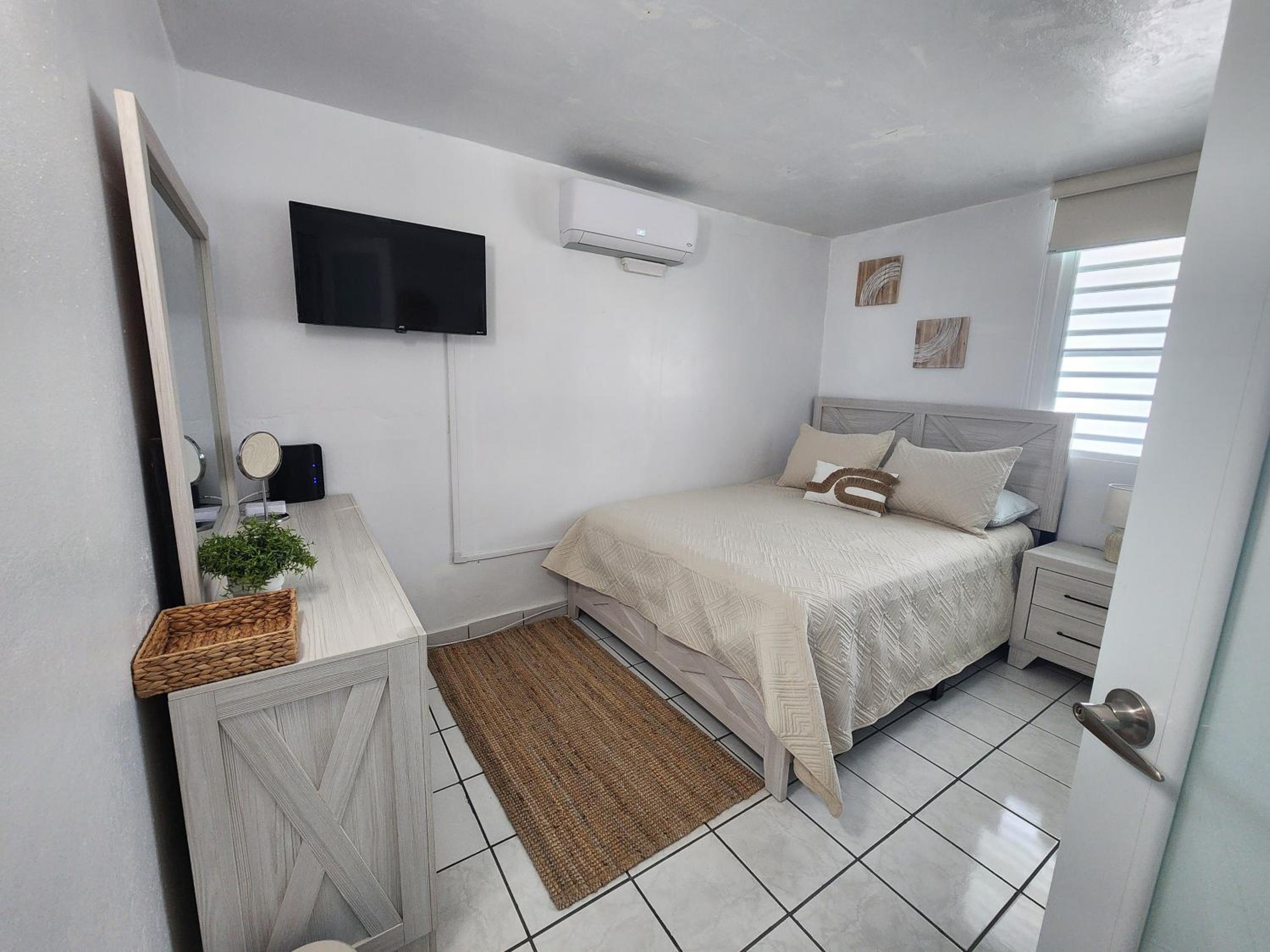Close to Airport & San Juan, The Best in Bayamón