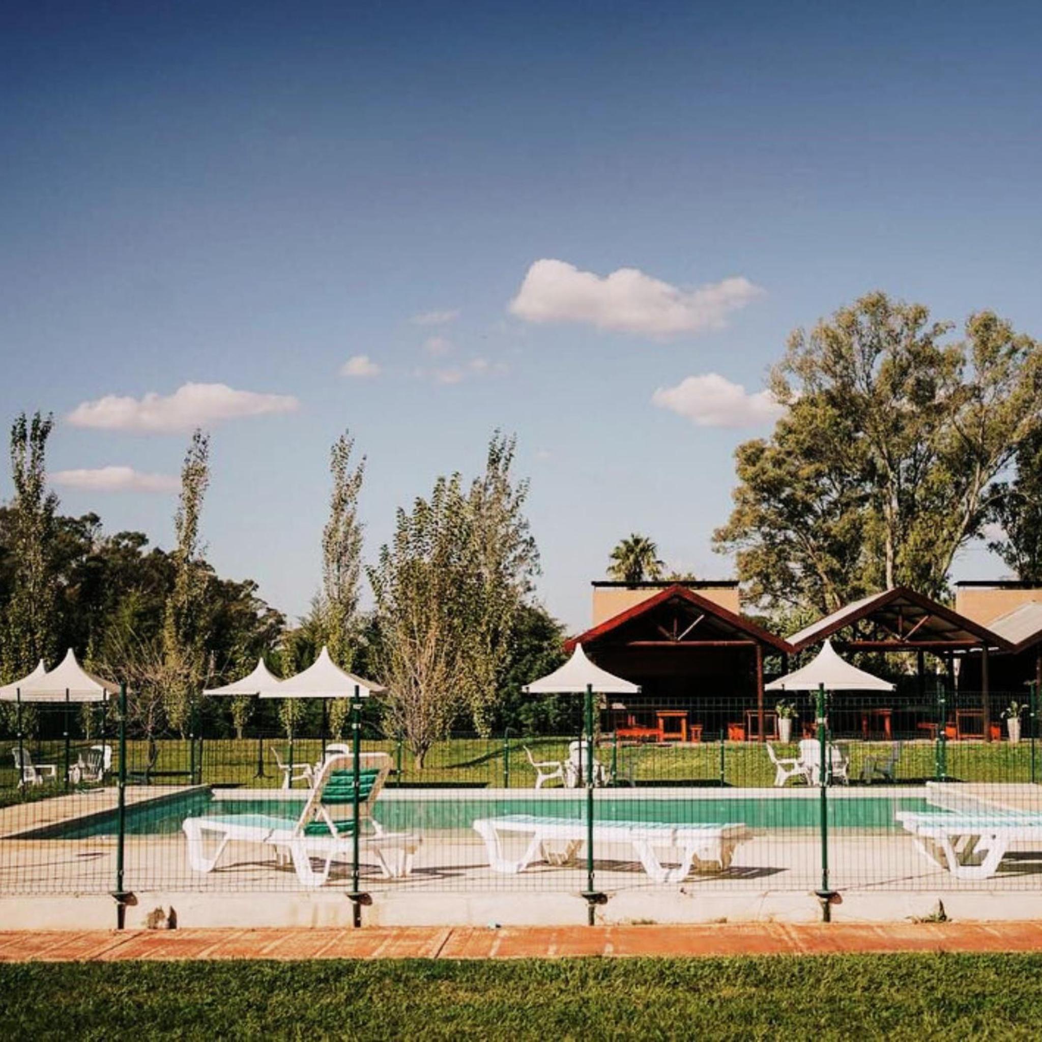 Fratelli Cabañas-Apart