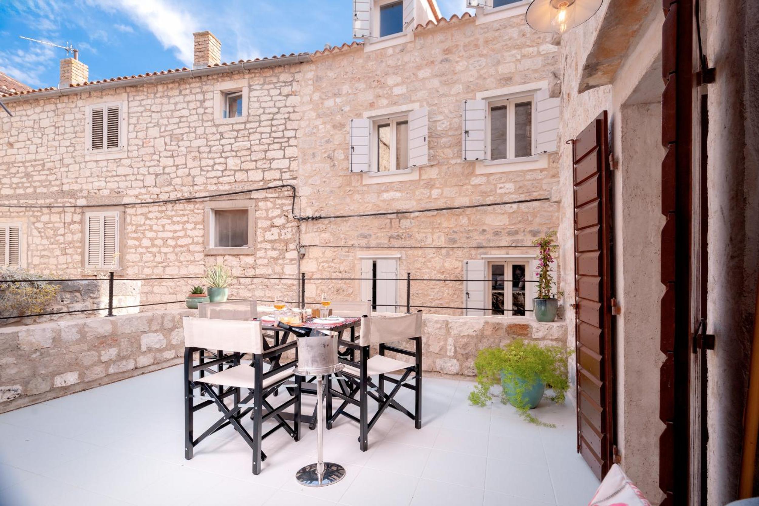 Casa Marlonito