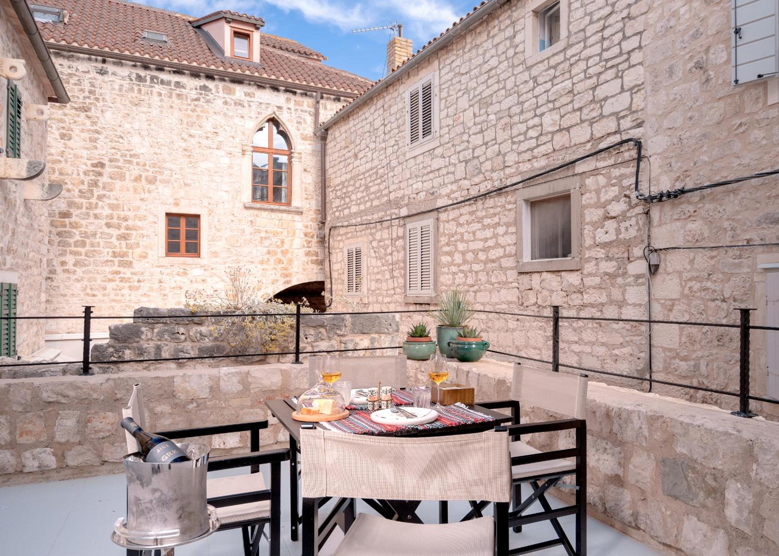 Casa Marlonito