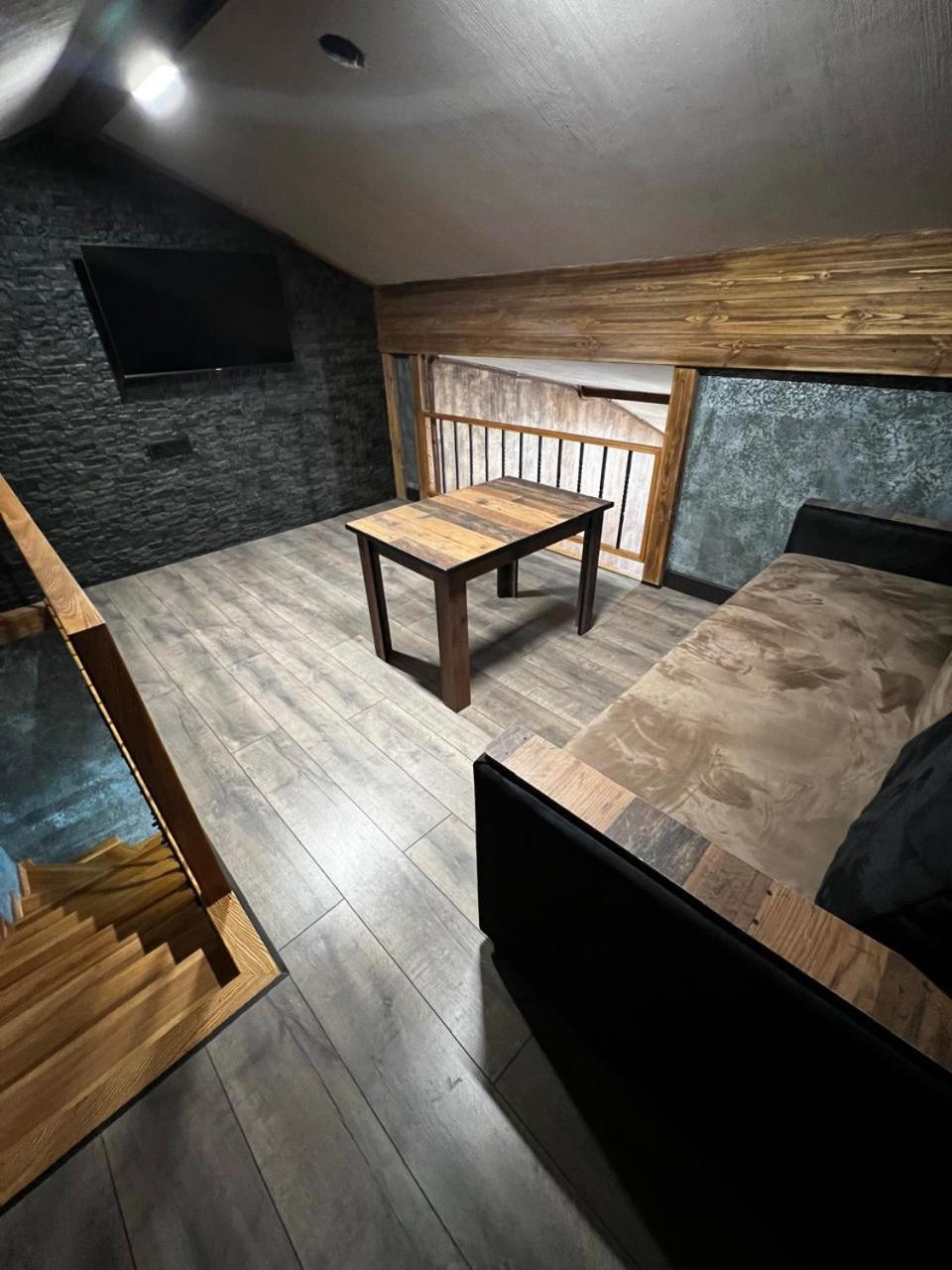 Luxury Downtown Apartment