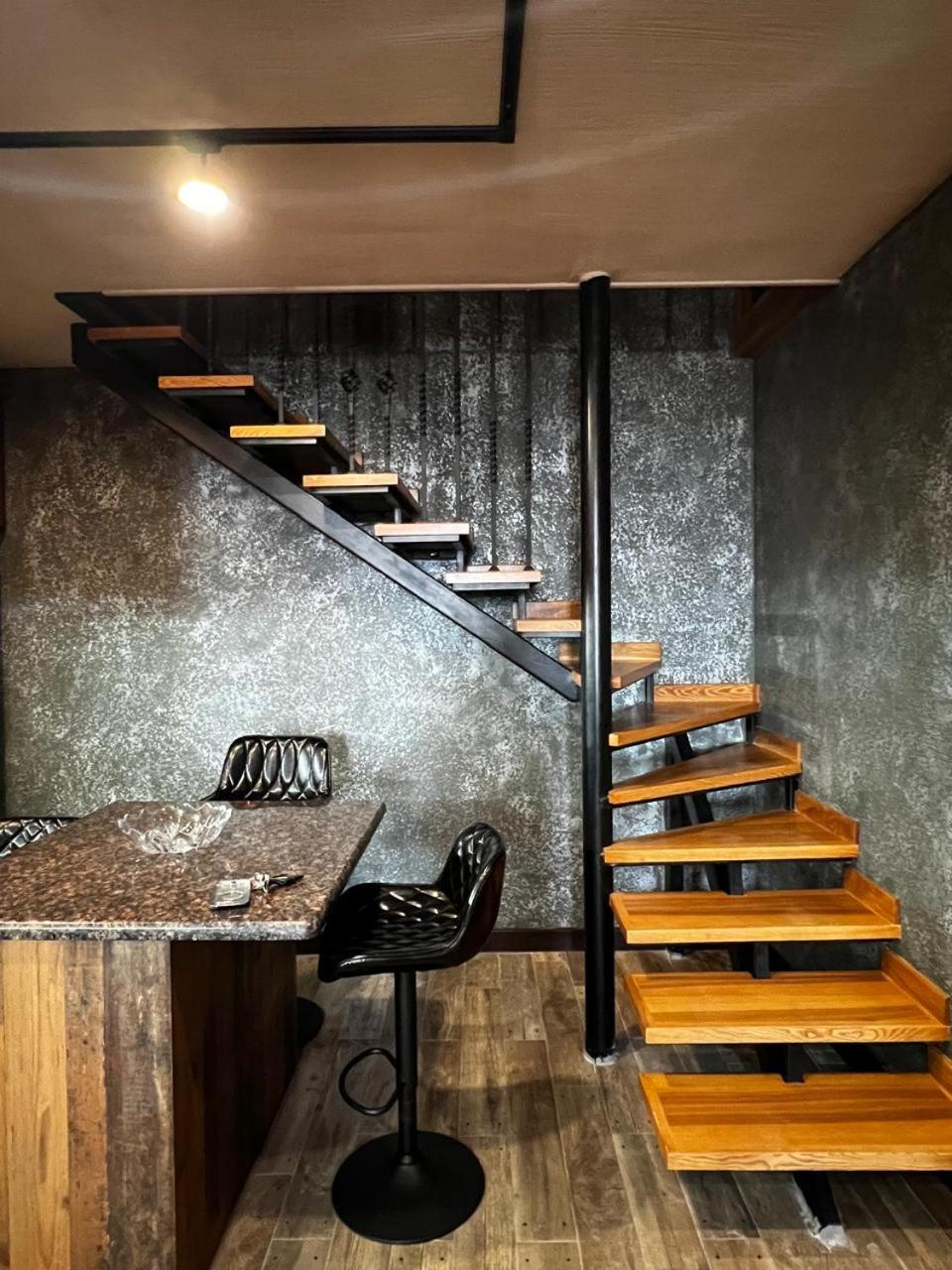 Luxury Downtown Apartment