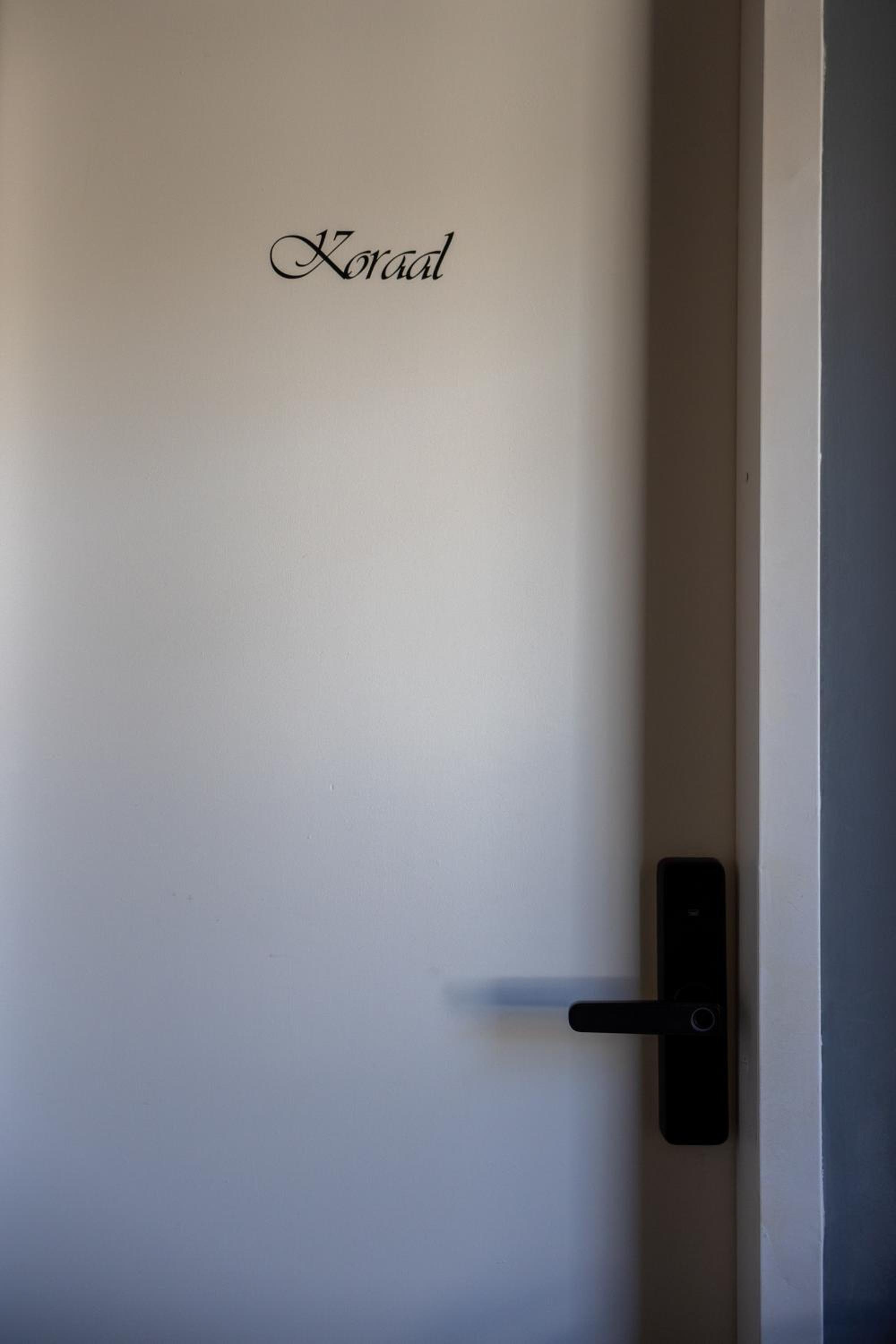 Koraal - Comfortabele kamer bij B&B Gezond aan Zee - Exclusief Wellnesstuin view 5