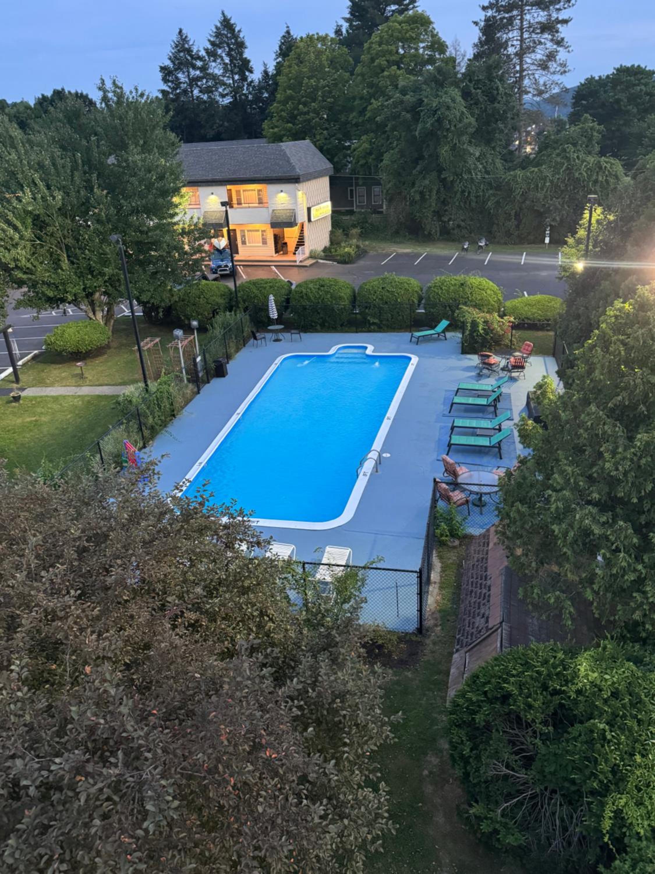 Brattleboro Vacations - The Black Mountain Inn - Property Image 37