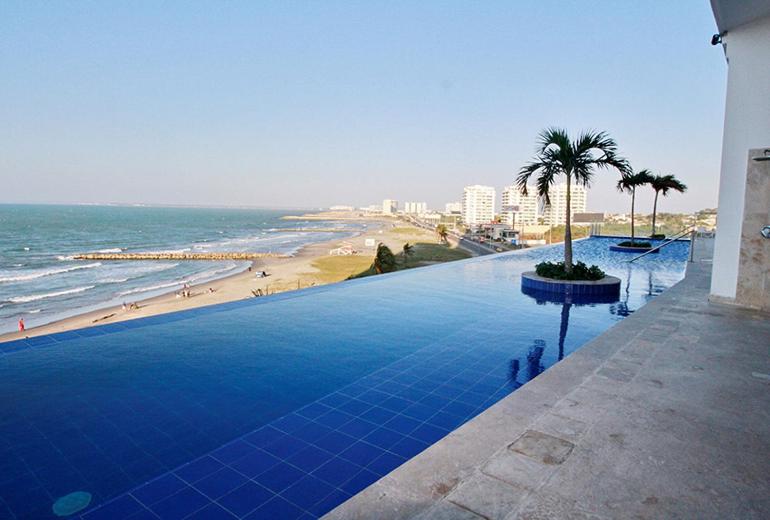 by Calamari Homes - Altamar 30B1 near walled city