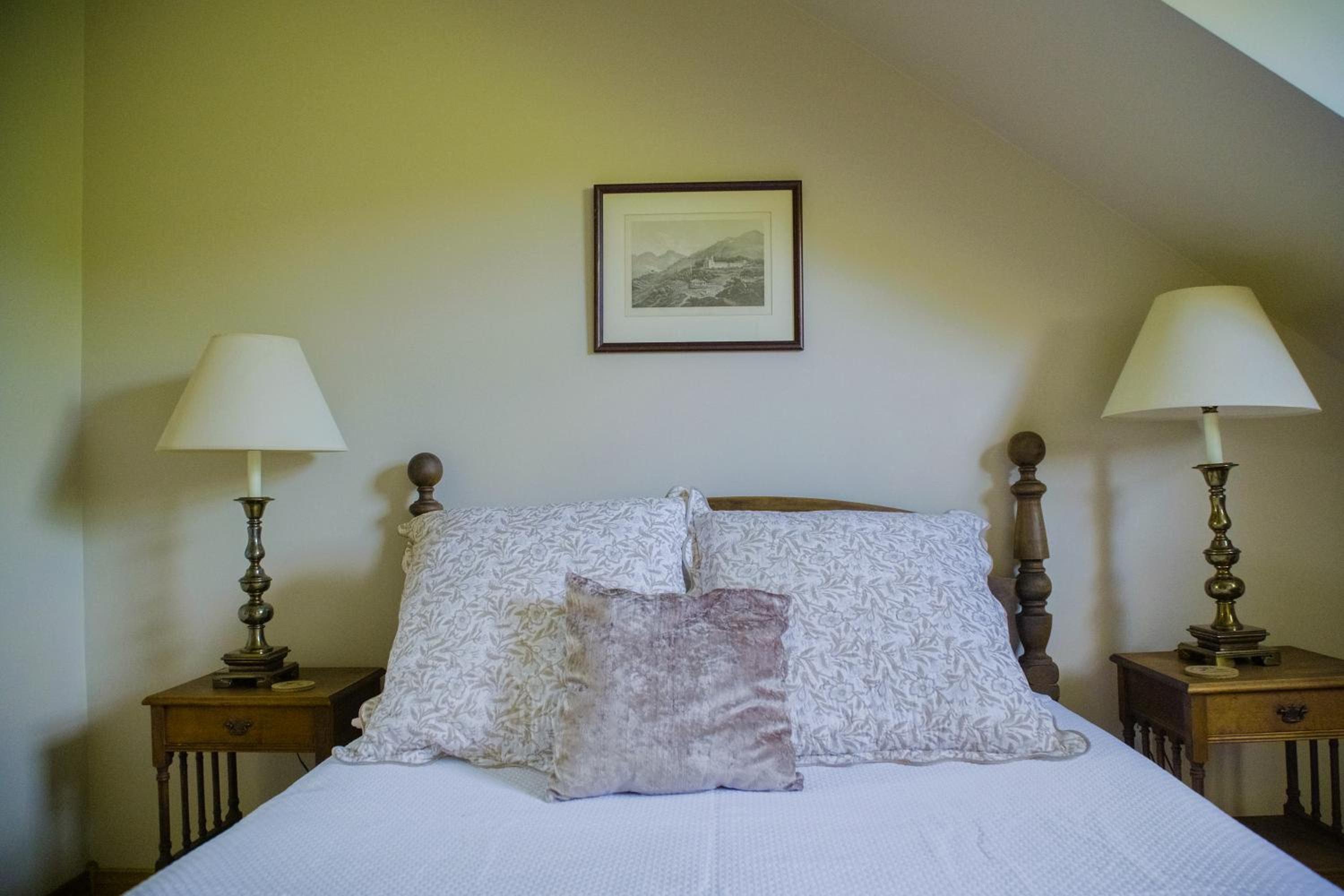 Chanterelle Inn & cottages