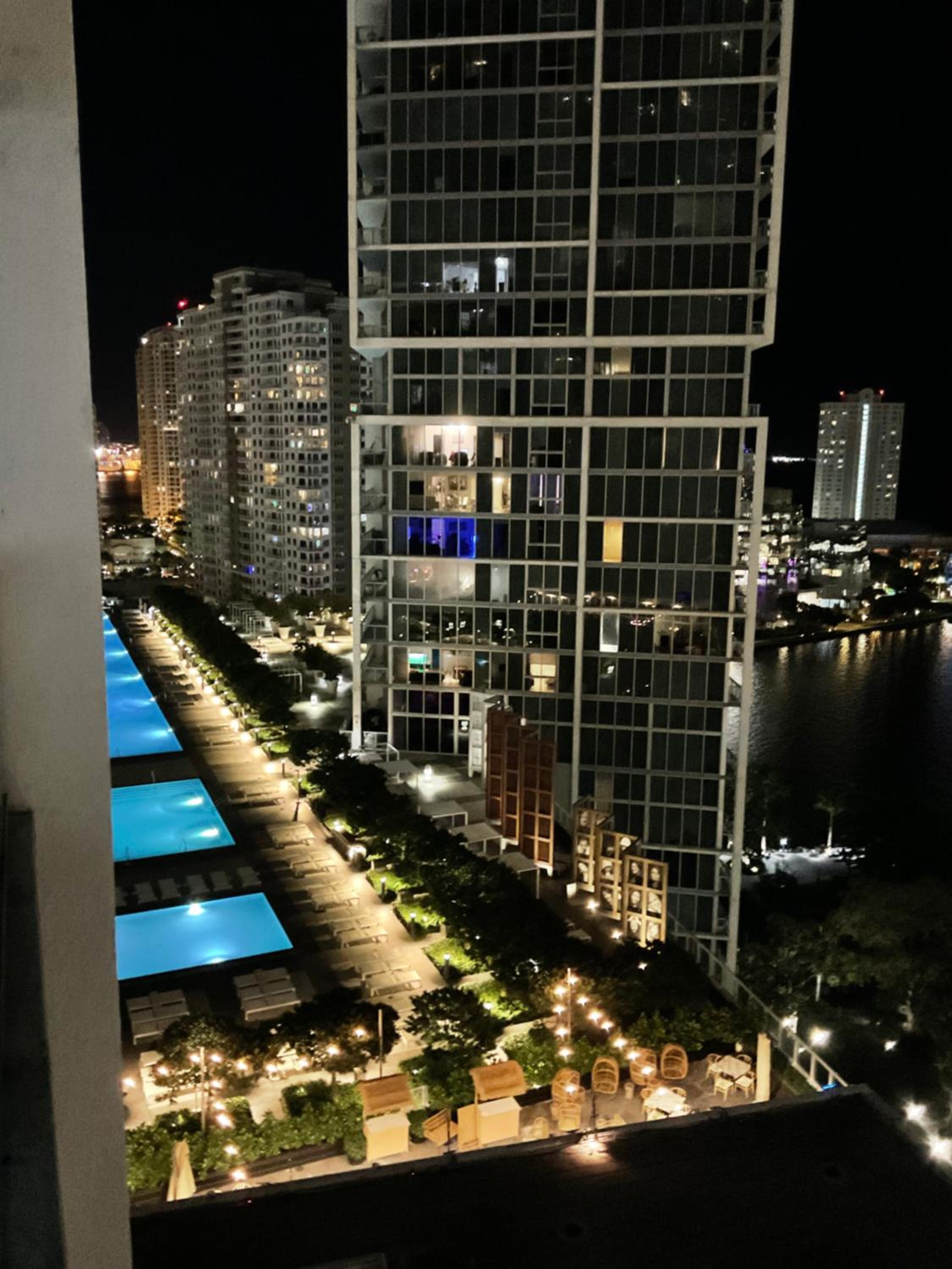 Amazing Ocean View! 2BR Condo Icon Brickell — Miami