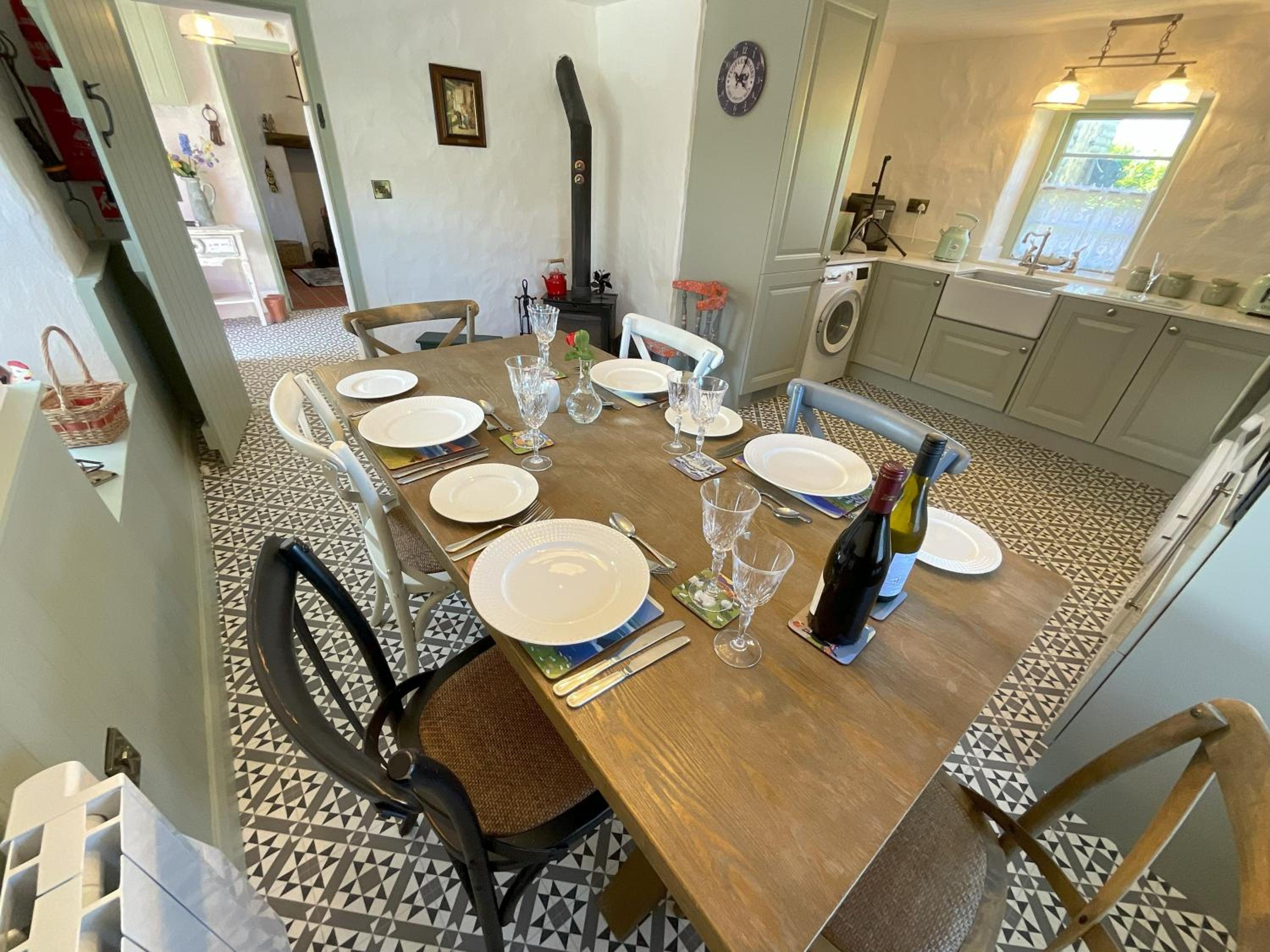 Roselawn Cottage