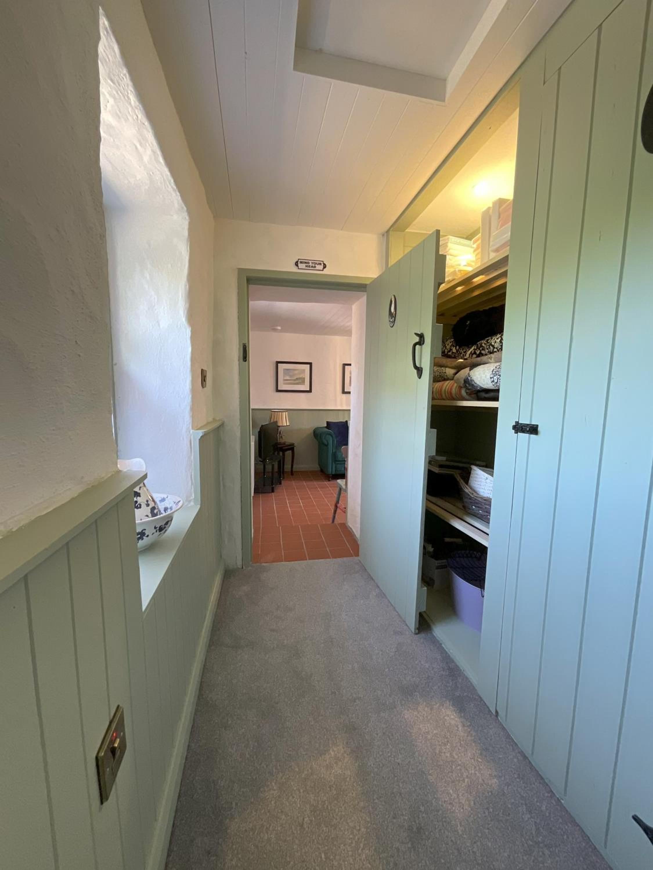 Roselawn Cottage