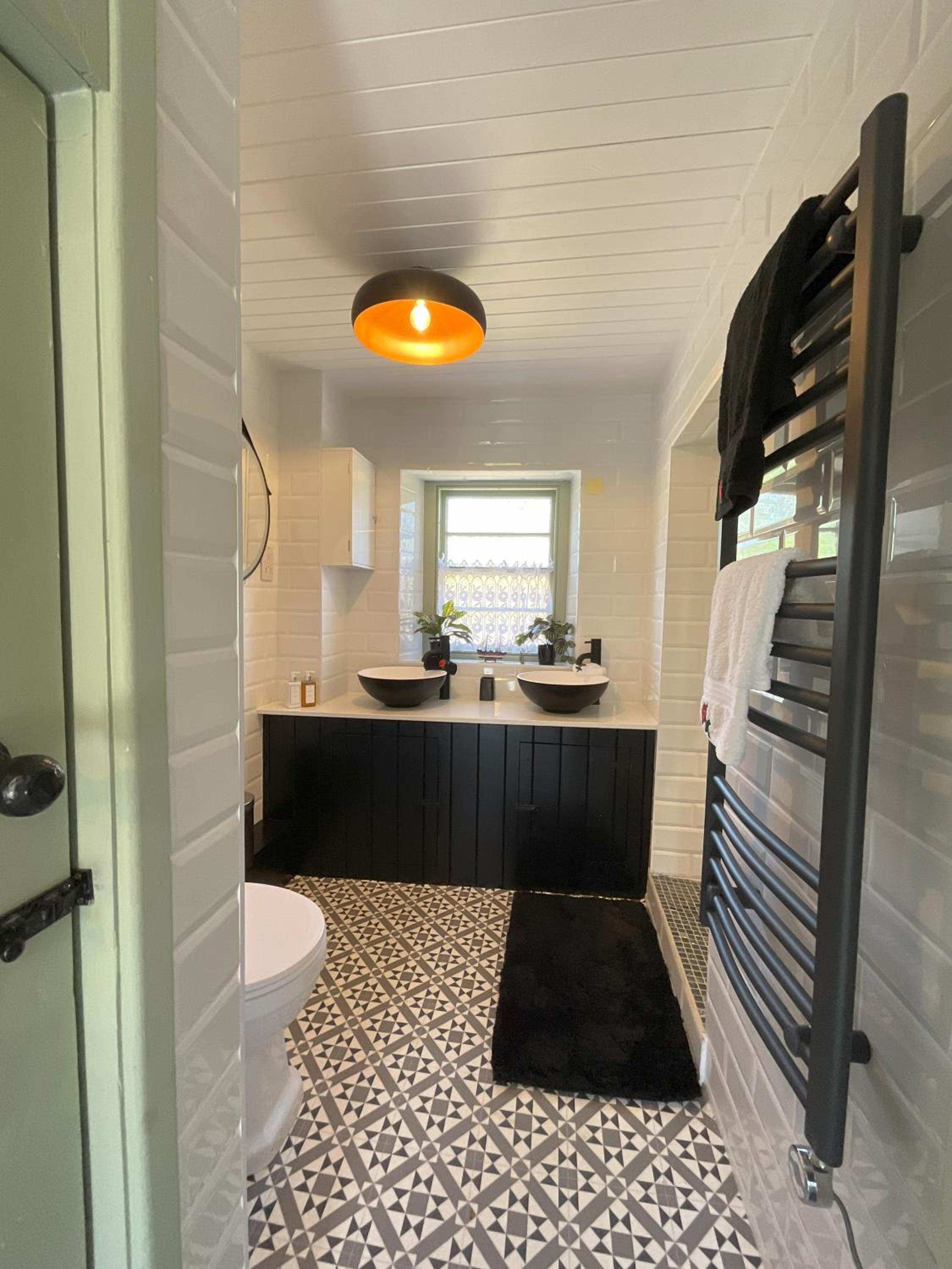 Roselawn Cottage