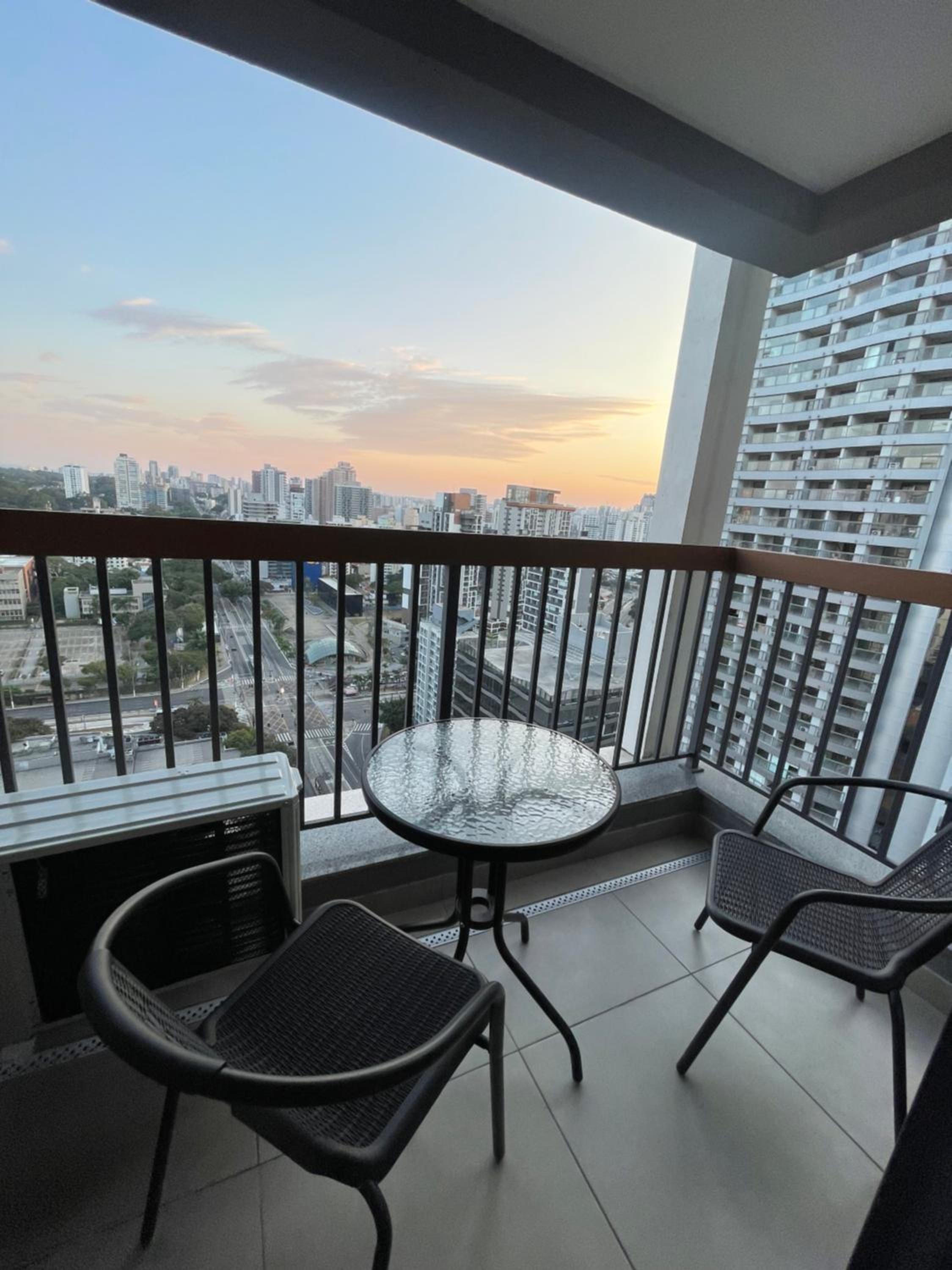 Studio Moderno Brooklin